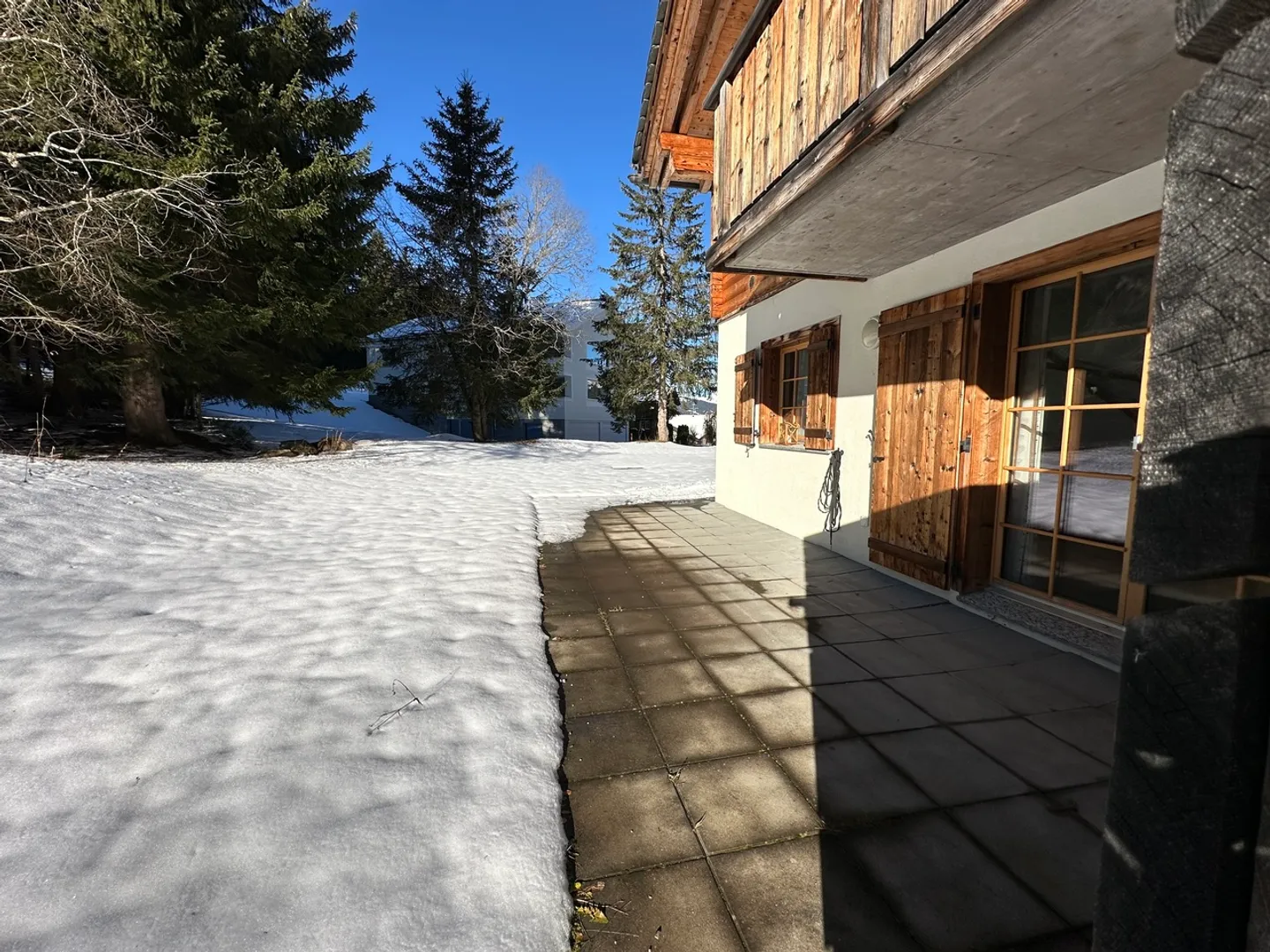 Direttamente sulla pista: appartamento di 4½ stanze con terrazza a Parpan - Foto 20 di 24