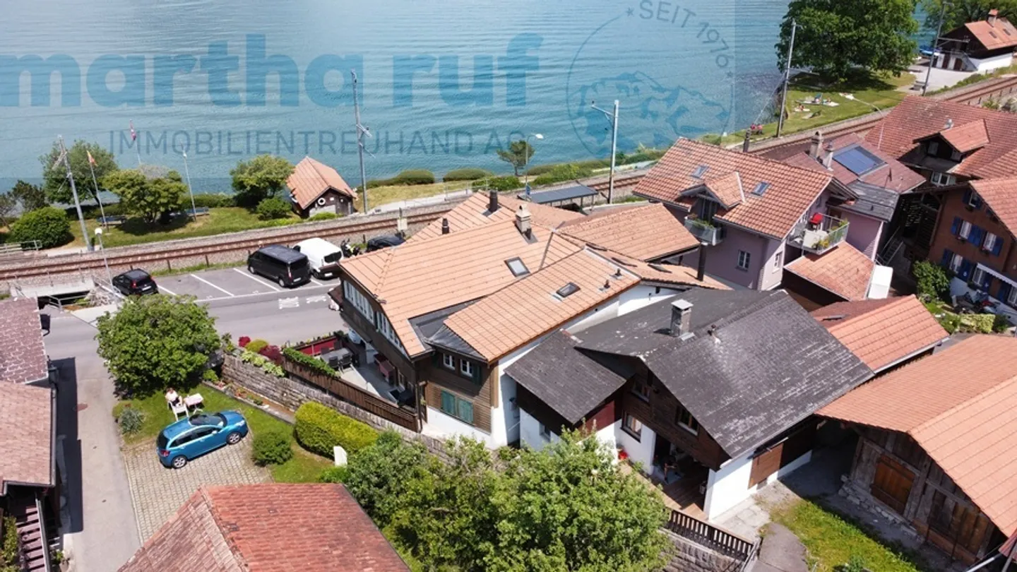 House with two 2-room apartments for Airbnb rental - Photo 12 of 14