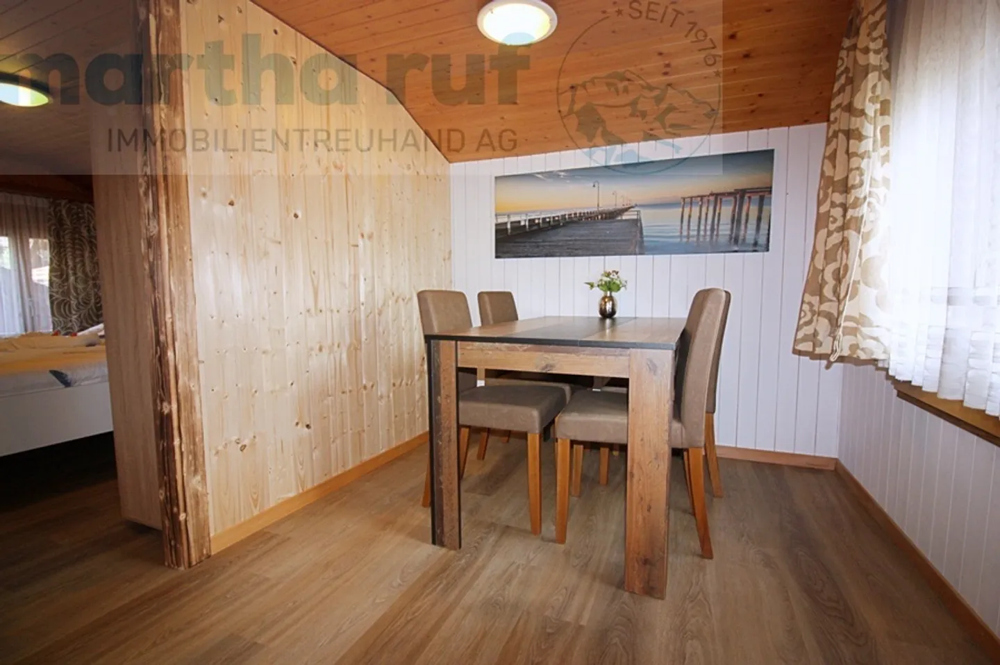 House with two 2-room apartments for Airbnb rental - Photo 9 of 14