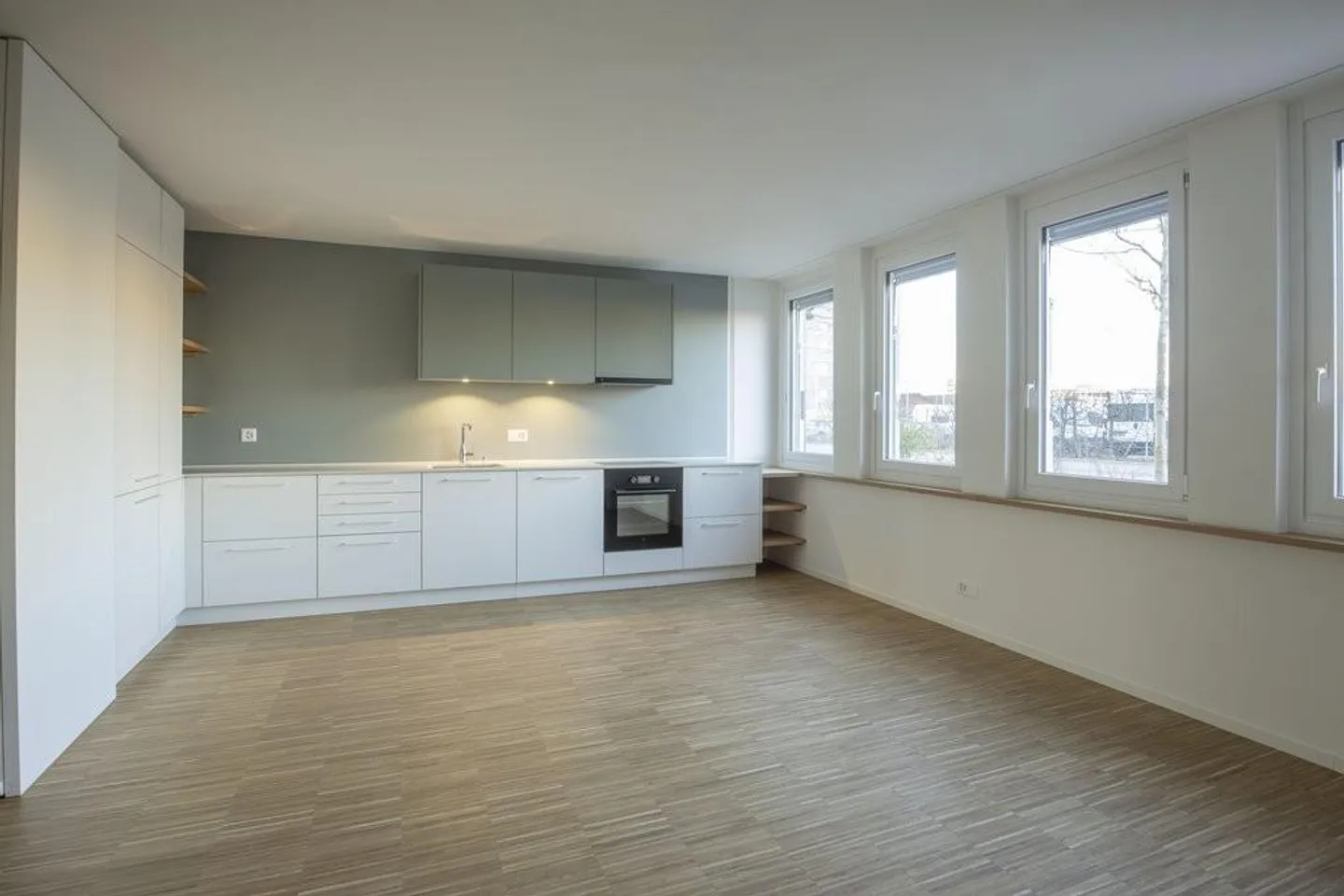 Appartamento moderno con area giardino e lavatrice privata - Foto 1 di 10