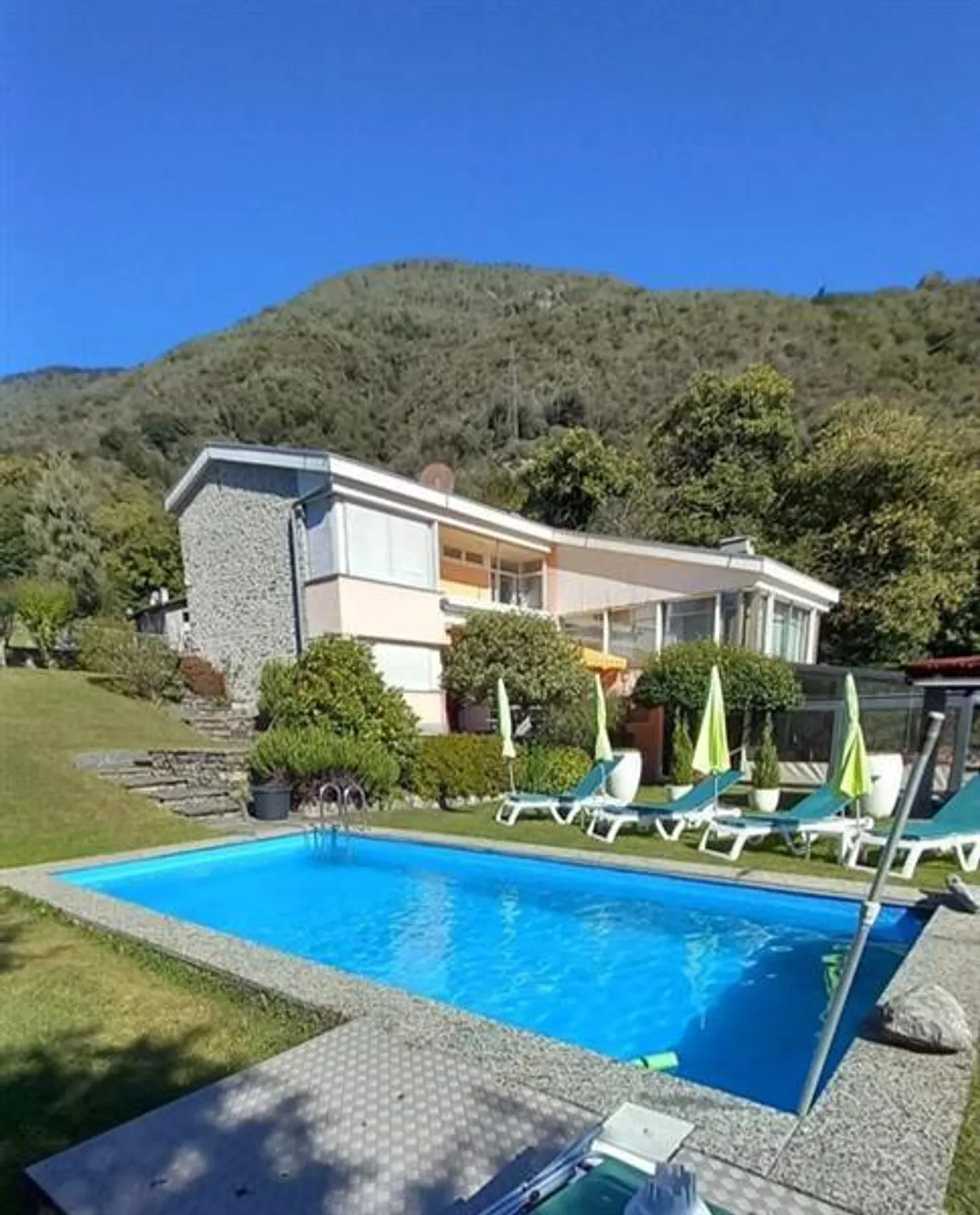 Brione sopra Minusio: Einfamilienhaus 5.5 Zimmer - Foto 8 von 10