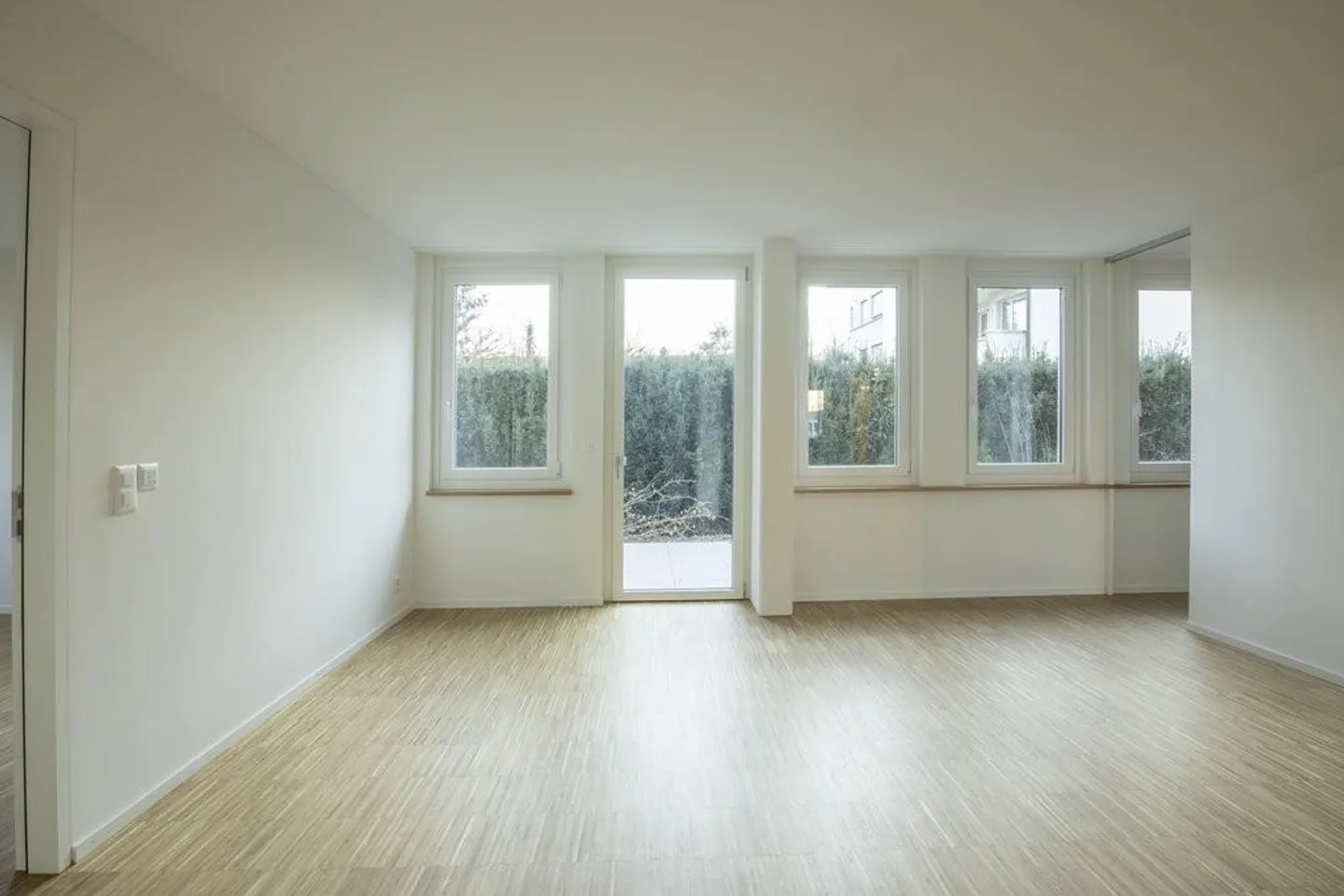 Appartamento moderno con area giardino e lavatrice privata - Foto 5 di 10