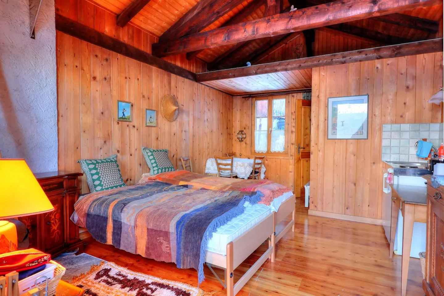 Prassurny | Studio avec garage et grange attenante - Photo 3 sur 8