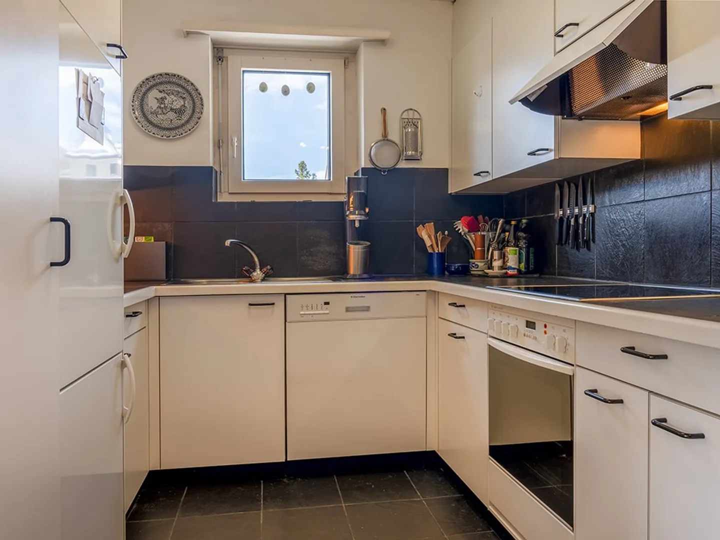 Appartamento attico elegante con fascino alpino - Foto 8 di 15