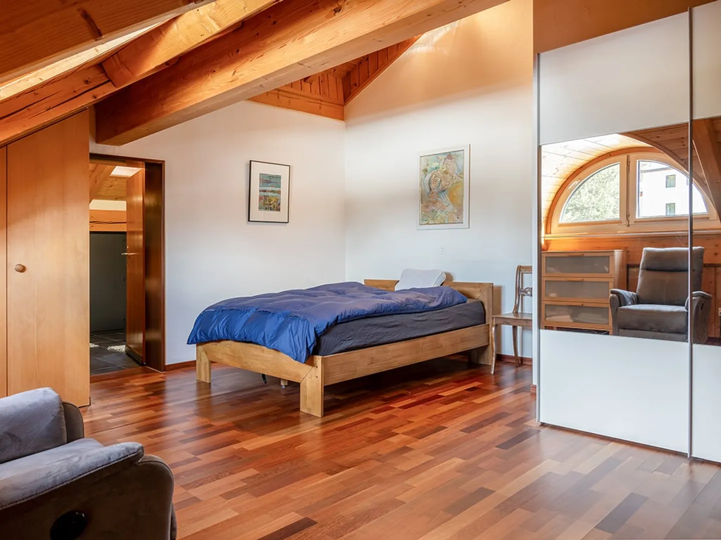 Appartamento attico elegante con fascino alpino - Foto 12 di 15