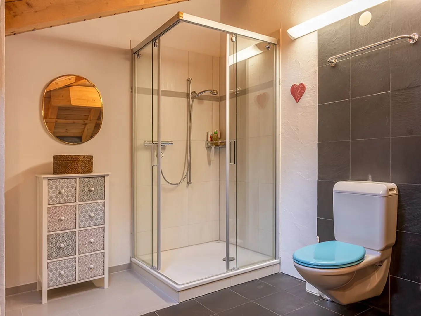 Appartamento attico elegante con fascino alpino - Foto 13 di 15