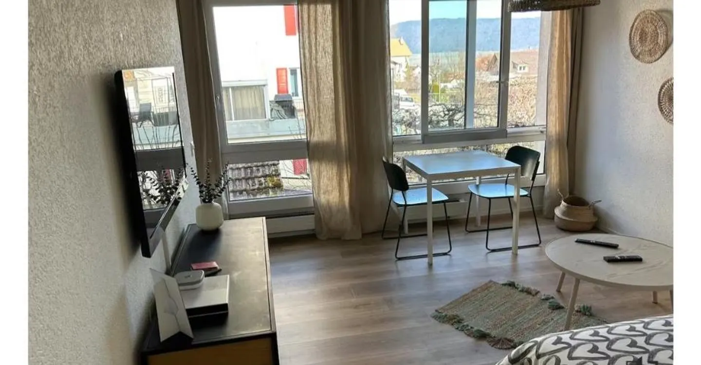 Studio affascinante a Cernier - Foto 1 di 8