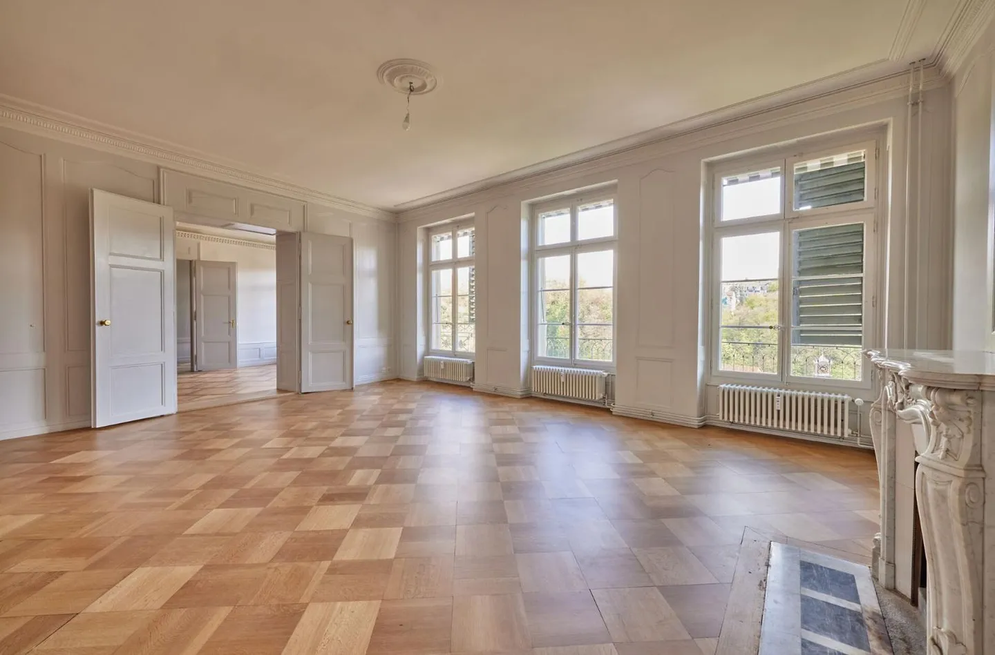 Appartamento esclusivo nel centro storico con vista unica sul quartiere Matten - Foto 3 di 13