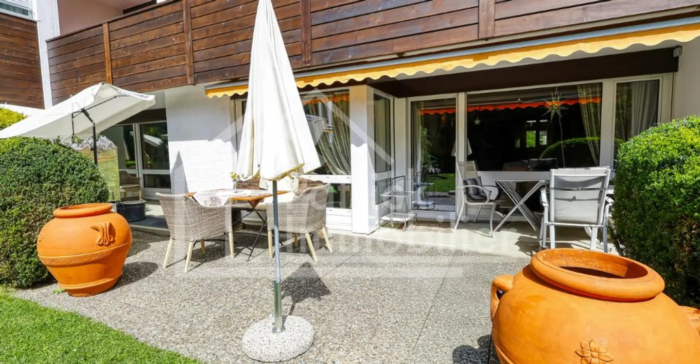 Saanen-Gstaad | 5,5 pièces avec jardin & terrasses - Foto 9 di 10