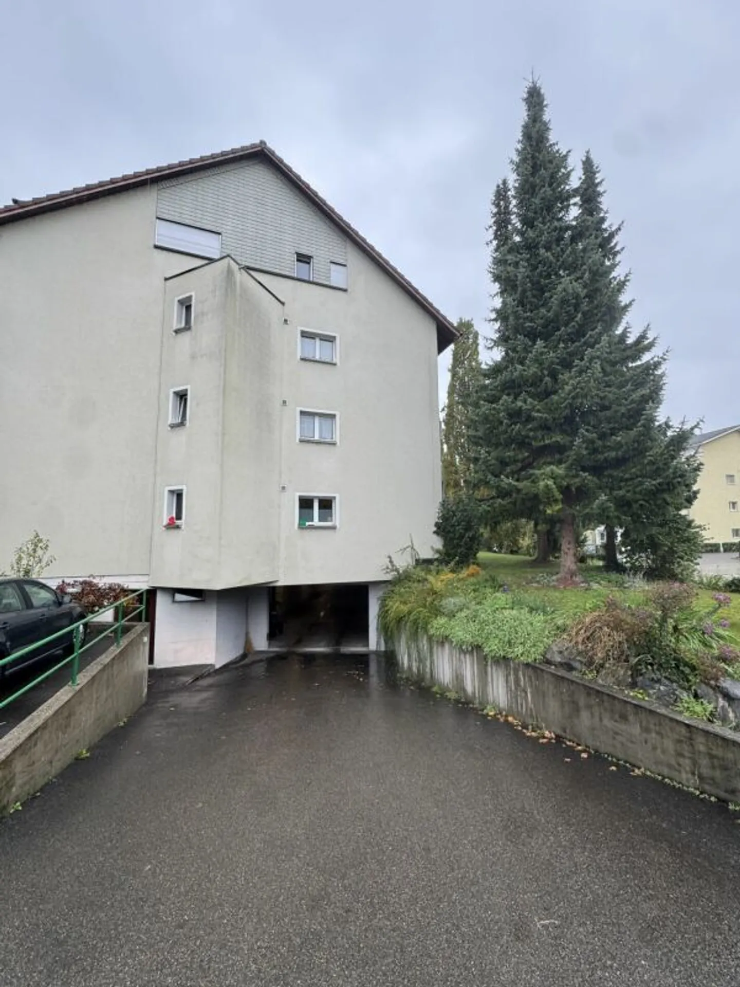 Parking space for rent - Photo 5 of 6