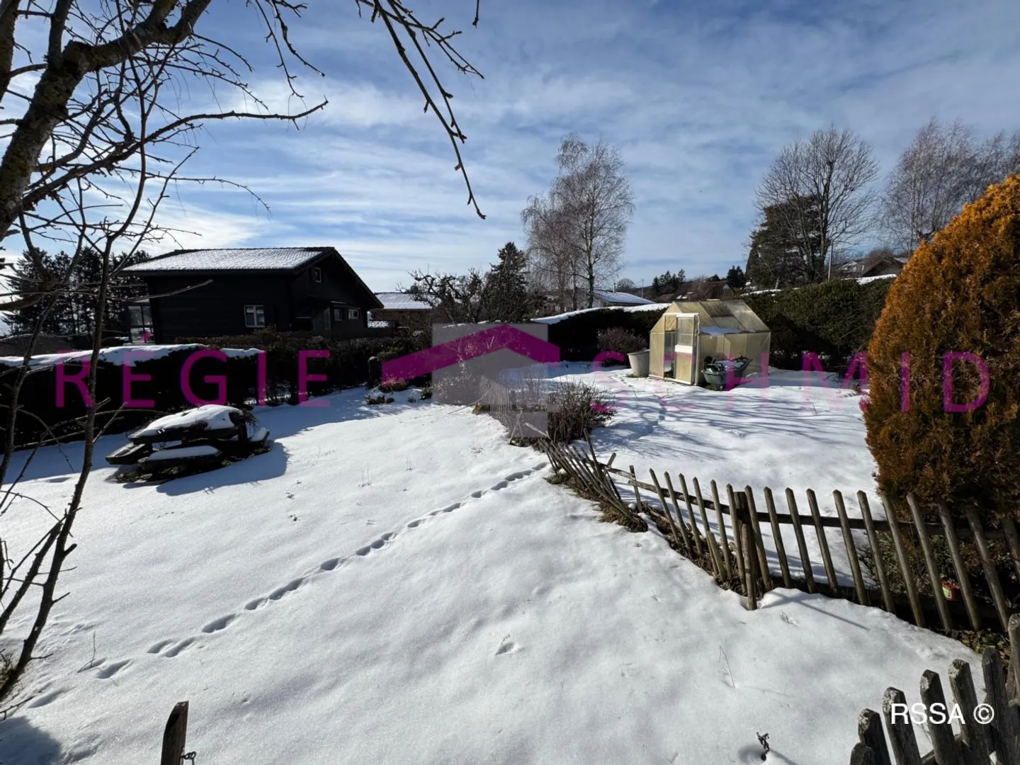 Charming Single-Family Home - Photo 3 of 10