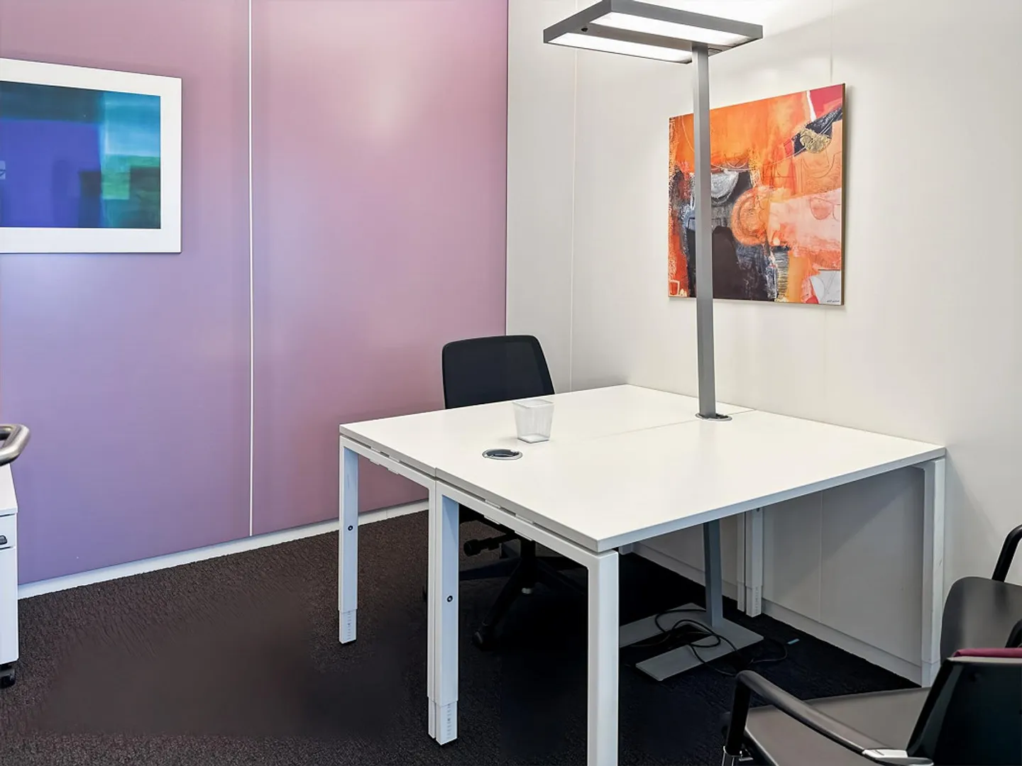 Spazio ufficio aperto tutto incluso per te e il tuo team presso Regus Business Park - Foto 10 di 15