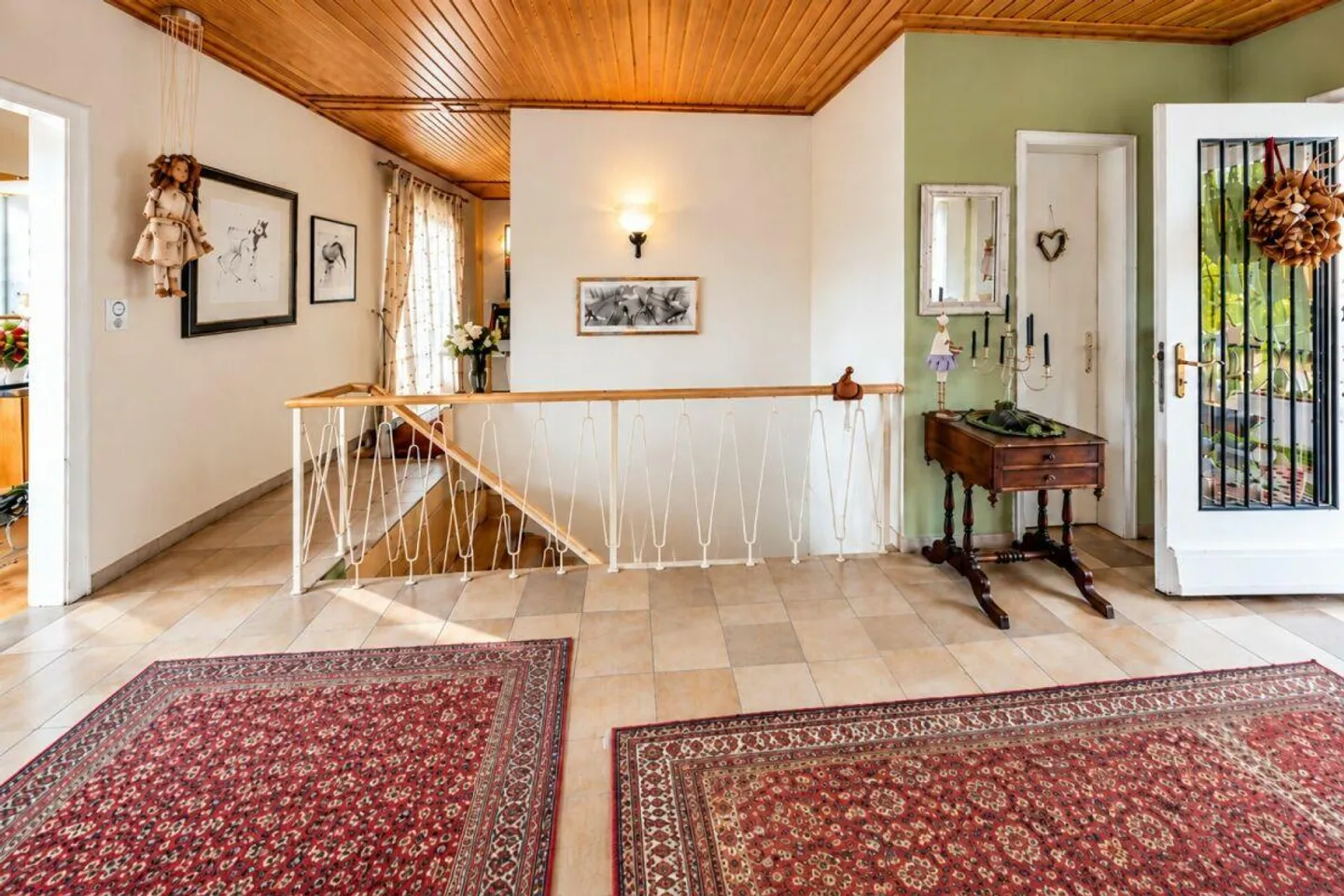 Villa élégante de 7,5 pièces avec jardin de style parc - Photo 21 sur 30