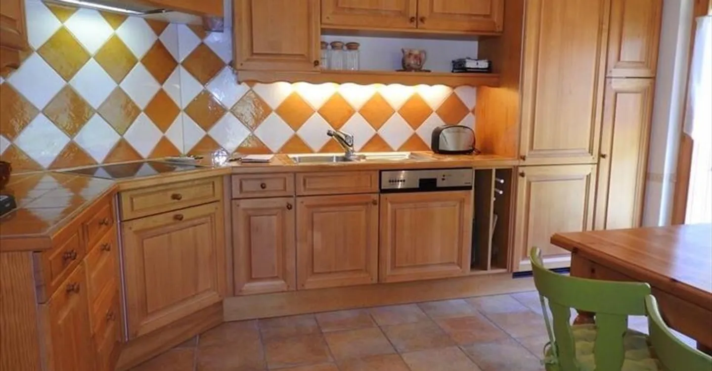 Appartement de Charme avec Jardin - Photo 5 sur 11