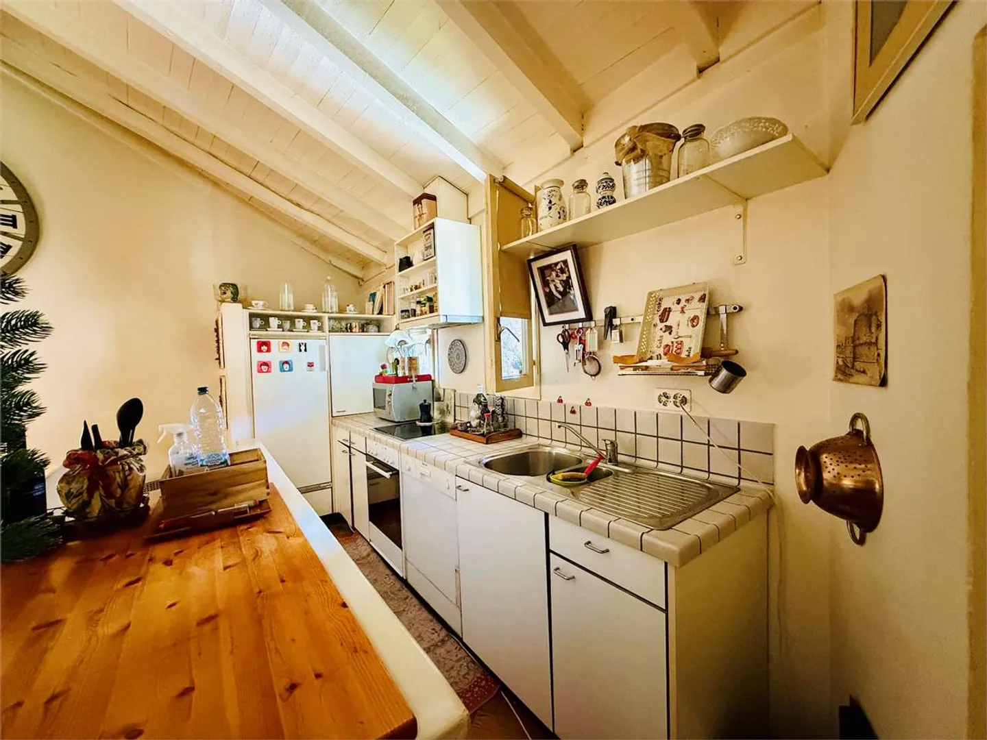 ZU VERMIETEN TRIPLEX-WOHNUNG 3.5 ZIMMER IN GENTILINO - 90 MQ IM KERN - Foto 3 von 13
