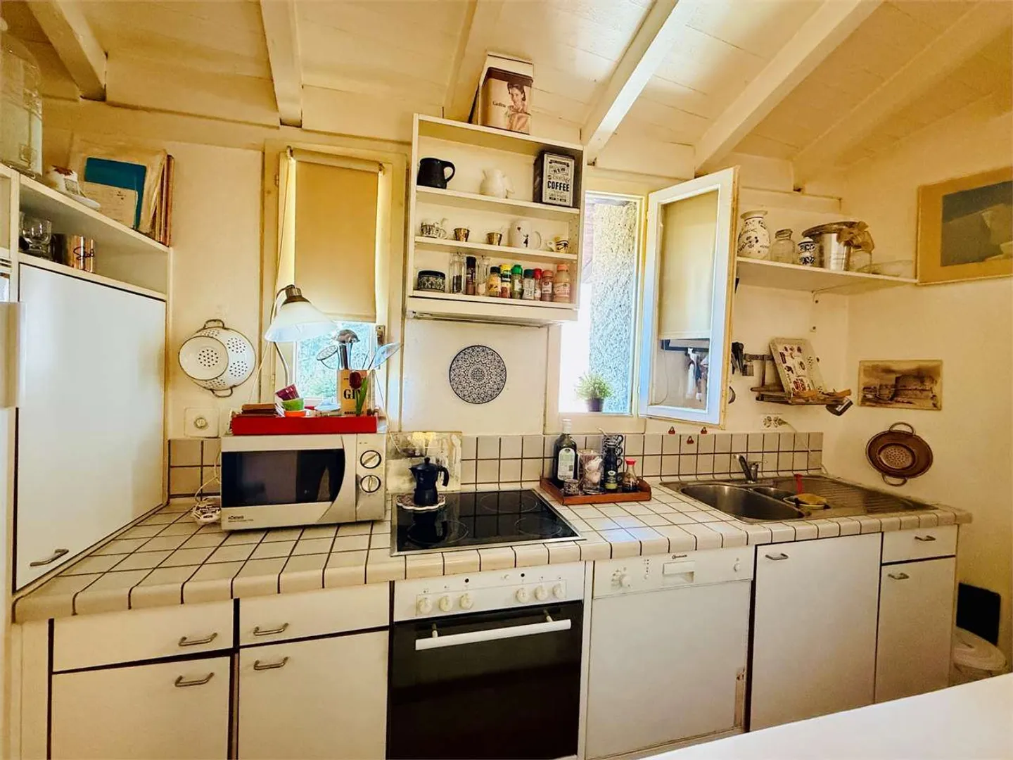 ZU VERMIETEN TRIPLEX-WOHNUNG 3.5 ZIMMER IN GENTILINO - 90 MQ IM KERN - Foto 4 von 13