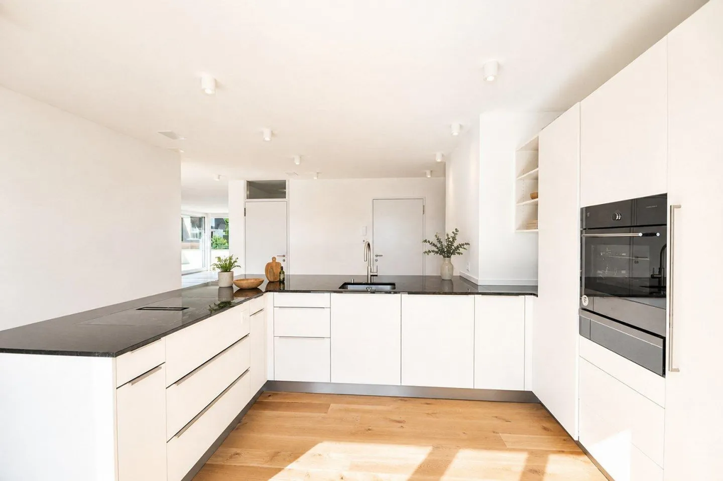 Appartamento attico di lusso con 5 terrazze e vista mozzafiato - Foto 3 di 13