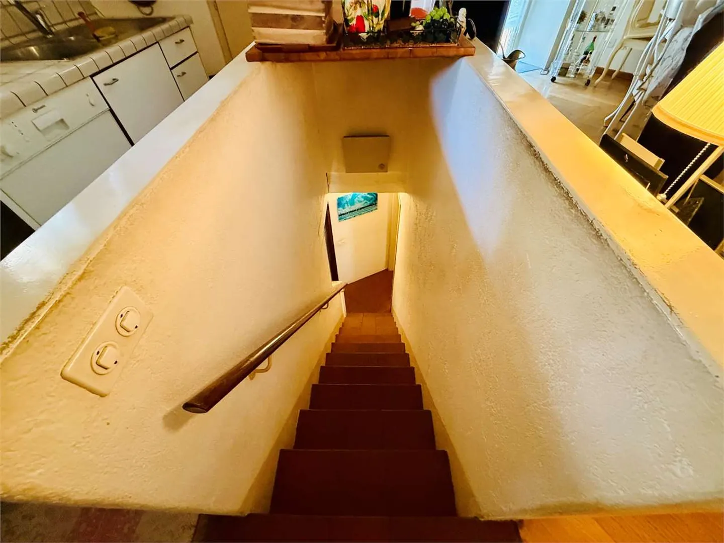 ZU VERMIETEN TRIPLEX-WOHNUNG 3.5 ZIMMER IN GENTILINO - 90 MQ IM KERN - Foto 8 von 13