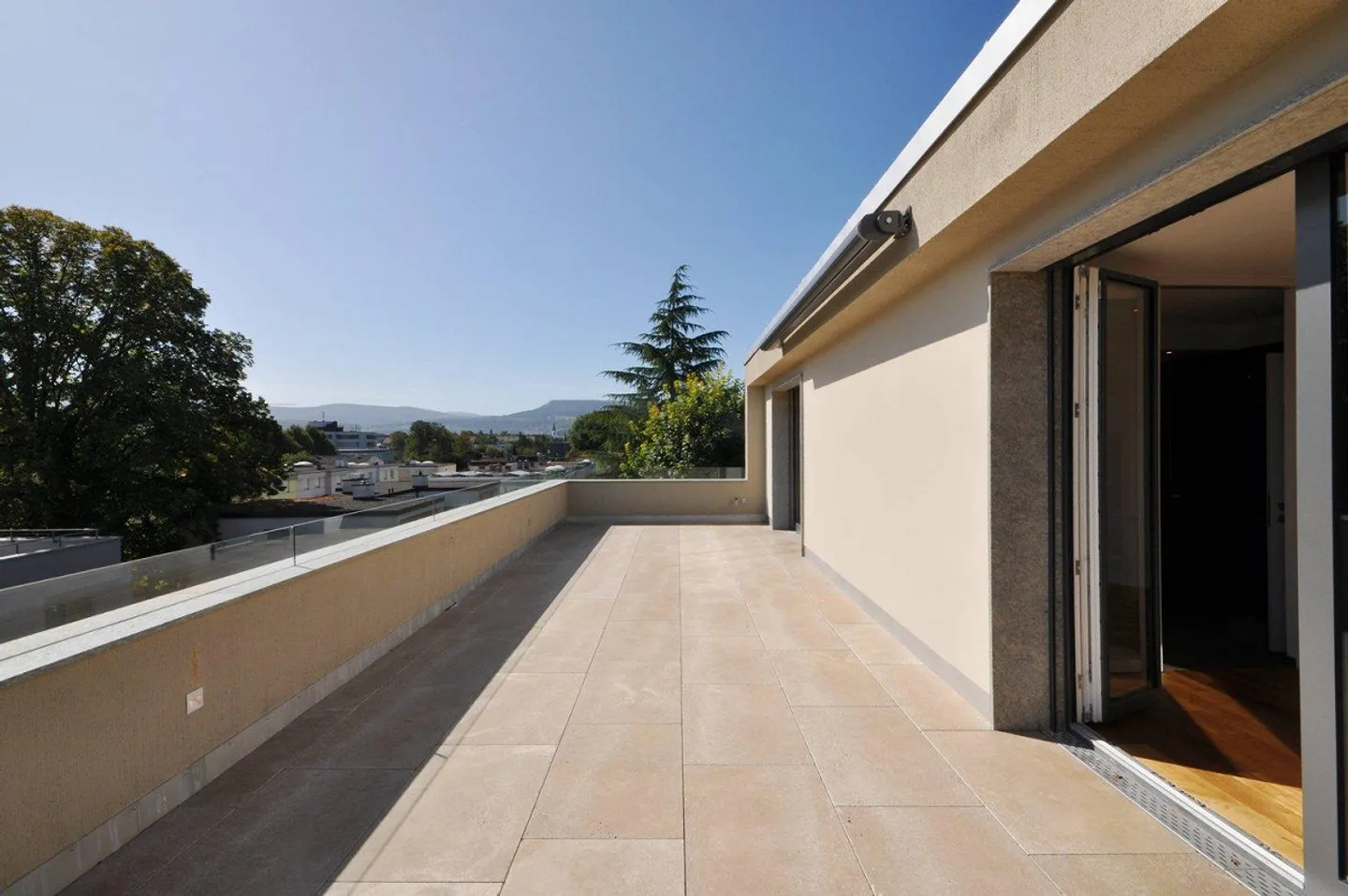 Appartamento attico di lusso con 5 terrazze e vista mozzafiato - Foto 9 di 13