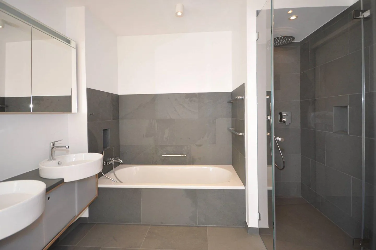 Appartamento attico di lusso con 5 terrazze e vista mozzafiato - Foto 7 di 13