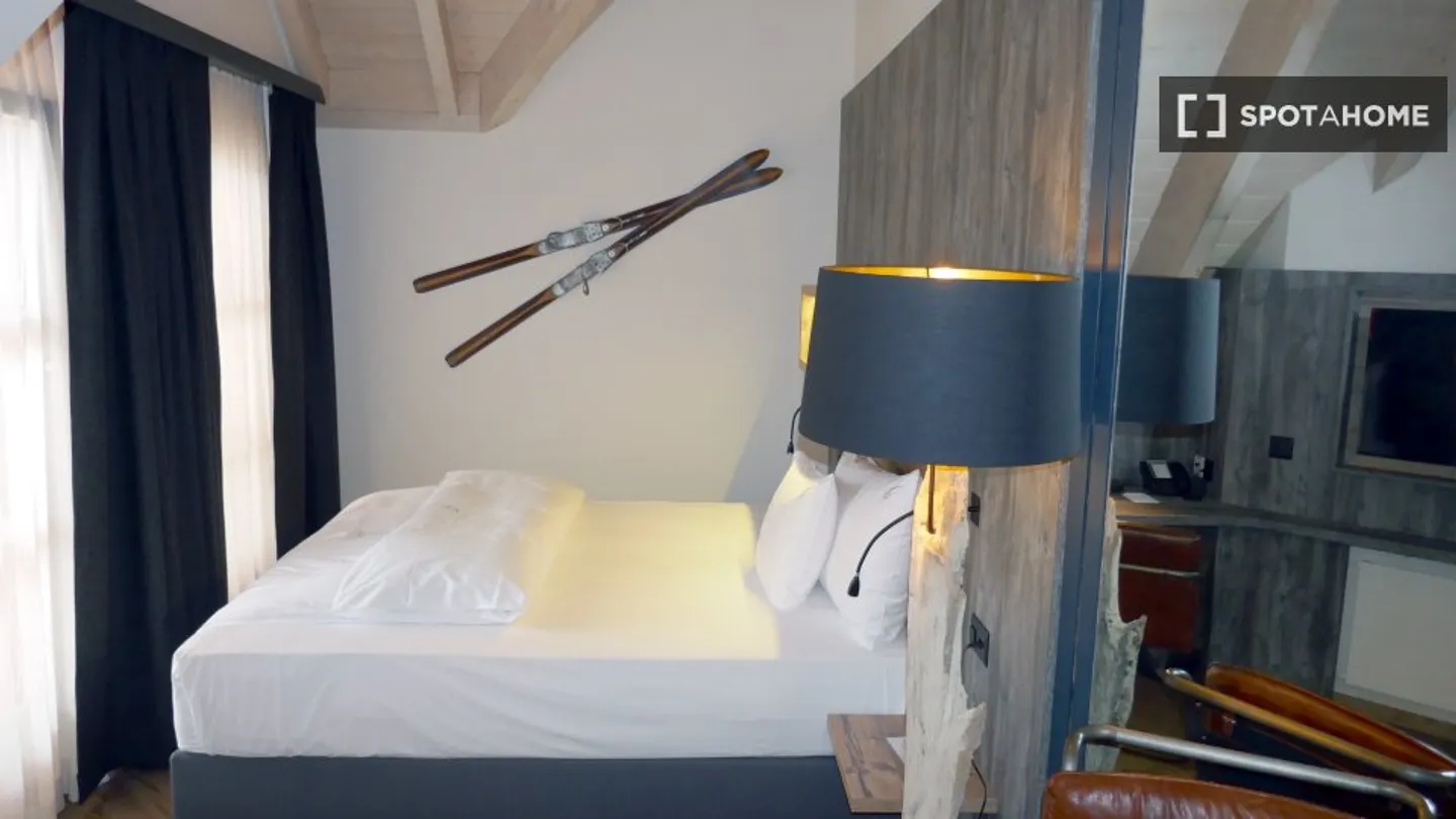 Scopri, visita e affitta la tua nuova casa online con piena fiducia. - Foto 11 di 14