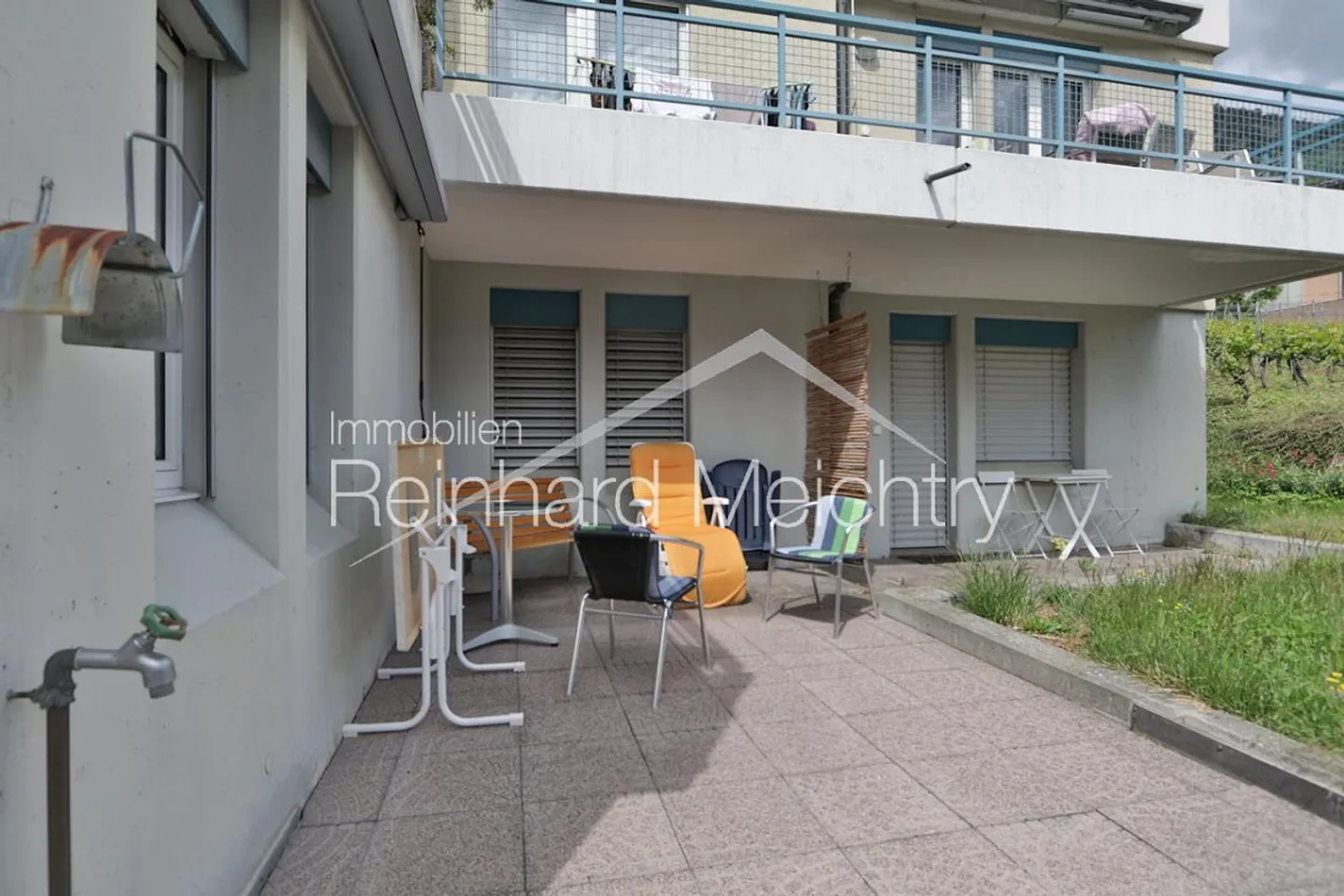 Appartement au rez-de-chaussée de 2,5 pièces avec coin salon confortable - Photo 3 sur 19