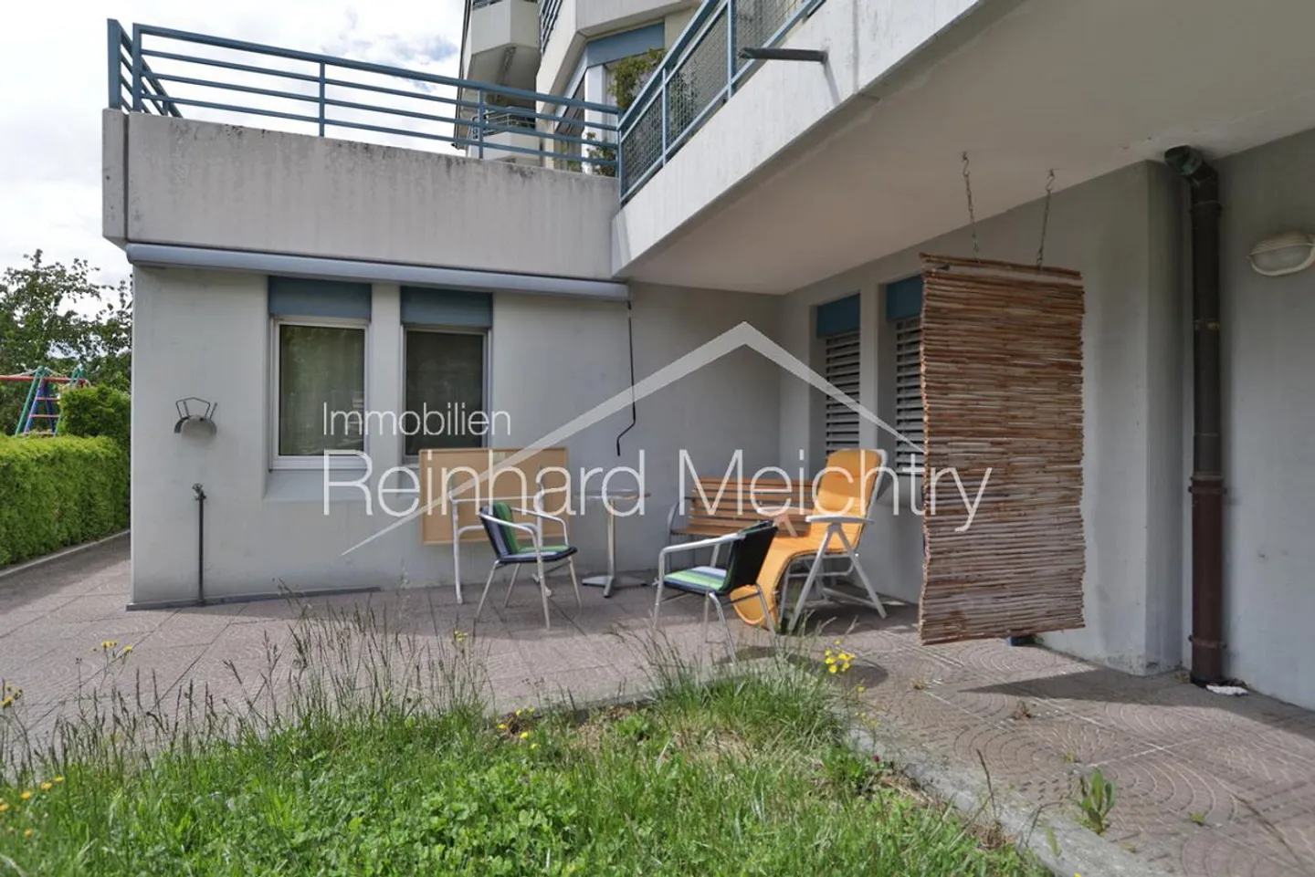 Appartement au rez-de-chaussée de 2,5 pièces avec coin salon confortable - Photo 4 sur 19