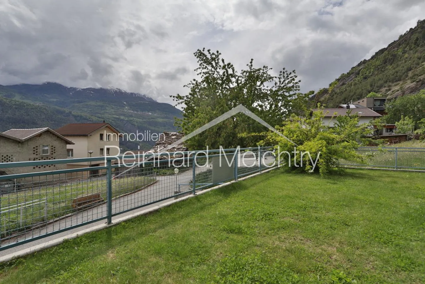 Appartement au rez-de-chaussée de 2,5 pièces avec coin salon confortable - Photo 7 sur 19