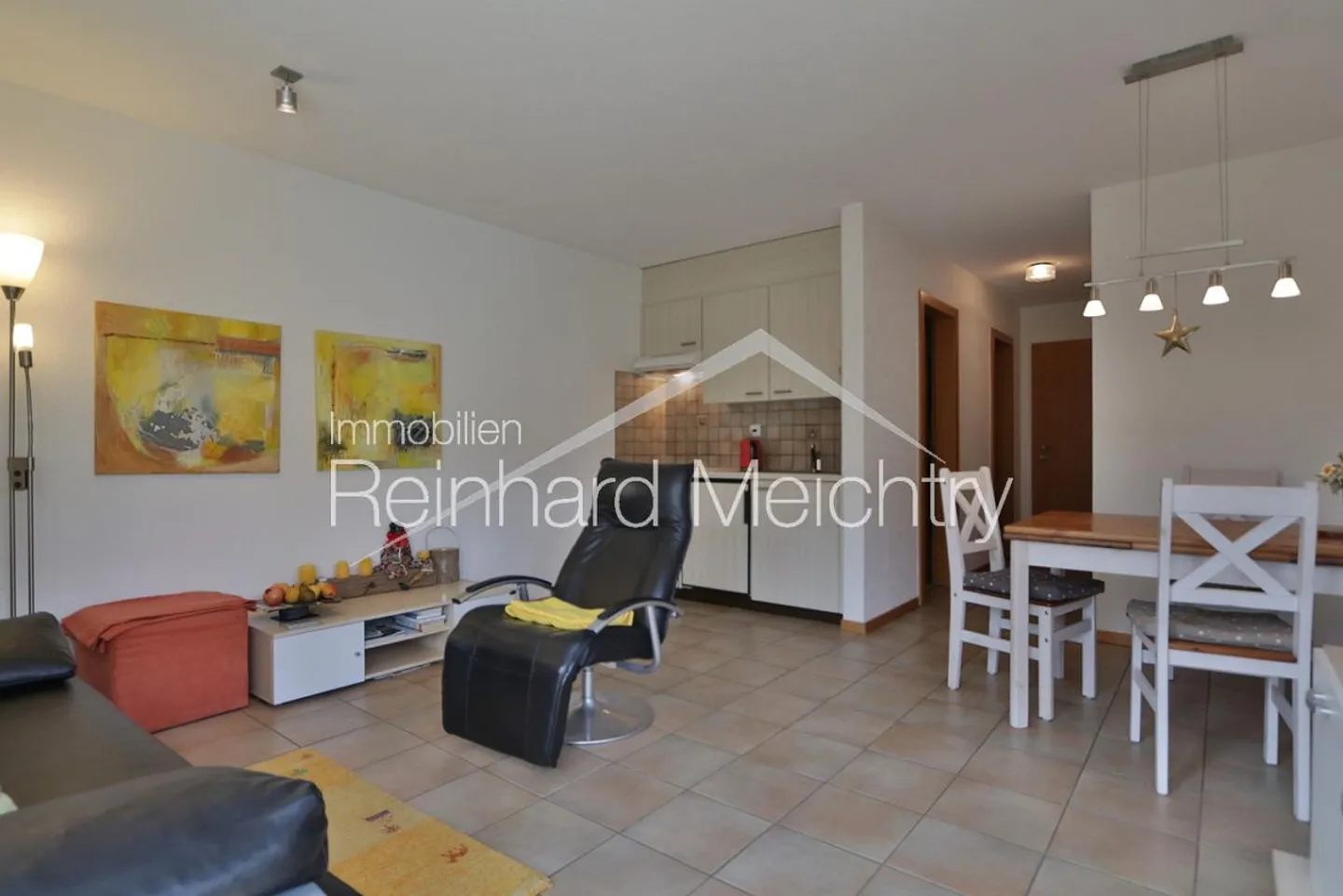 Appartement au rez-de-chaussée de 2,5 pièces avec coin salon confortable - Photo 9 sur 19