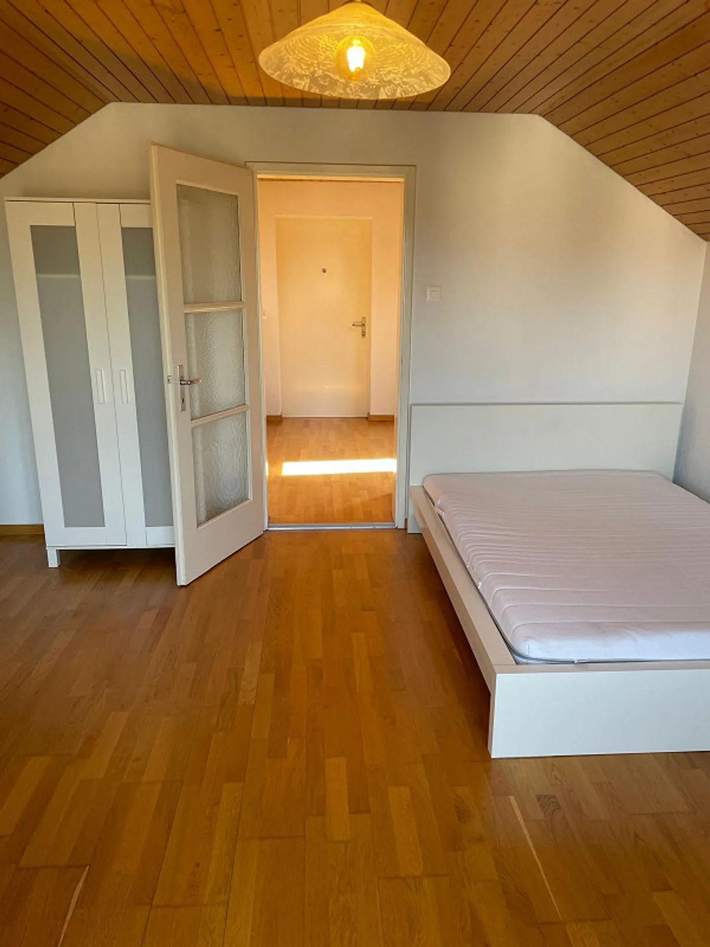 Furnished apartment for rent - Photo 7 of 8