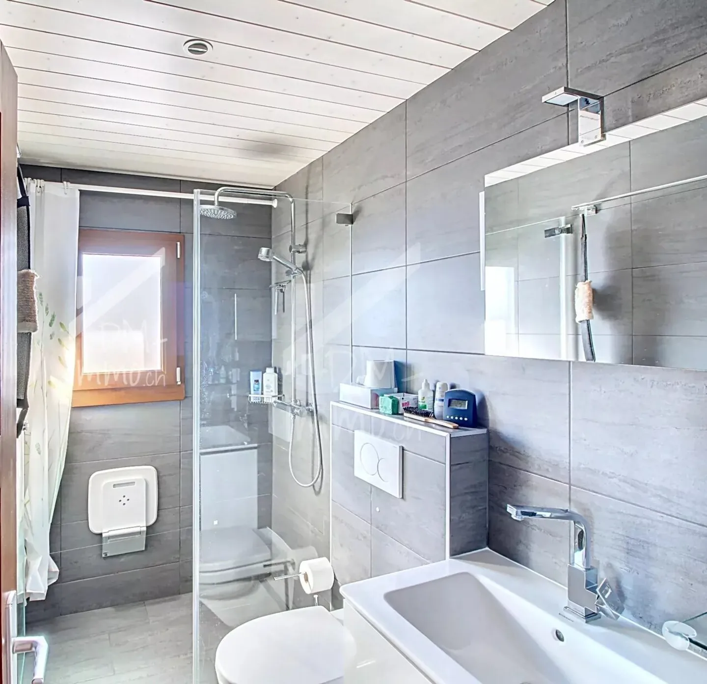 Magnifique chalet rénové avec studio - Vente aux étrangers possible - Photo 8 sur 13