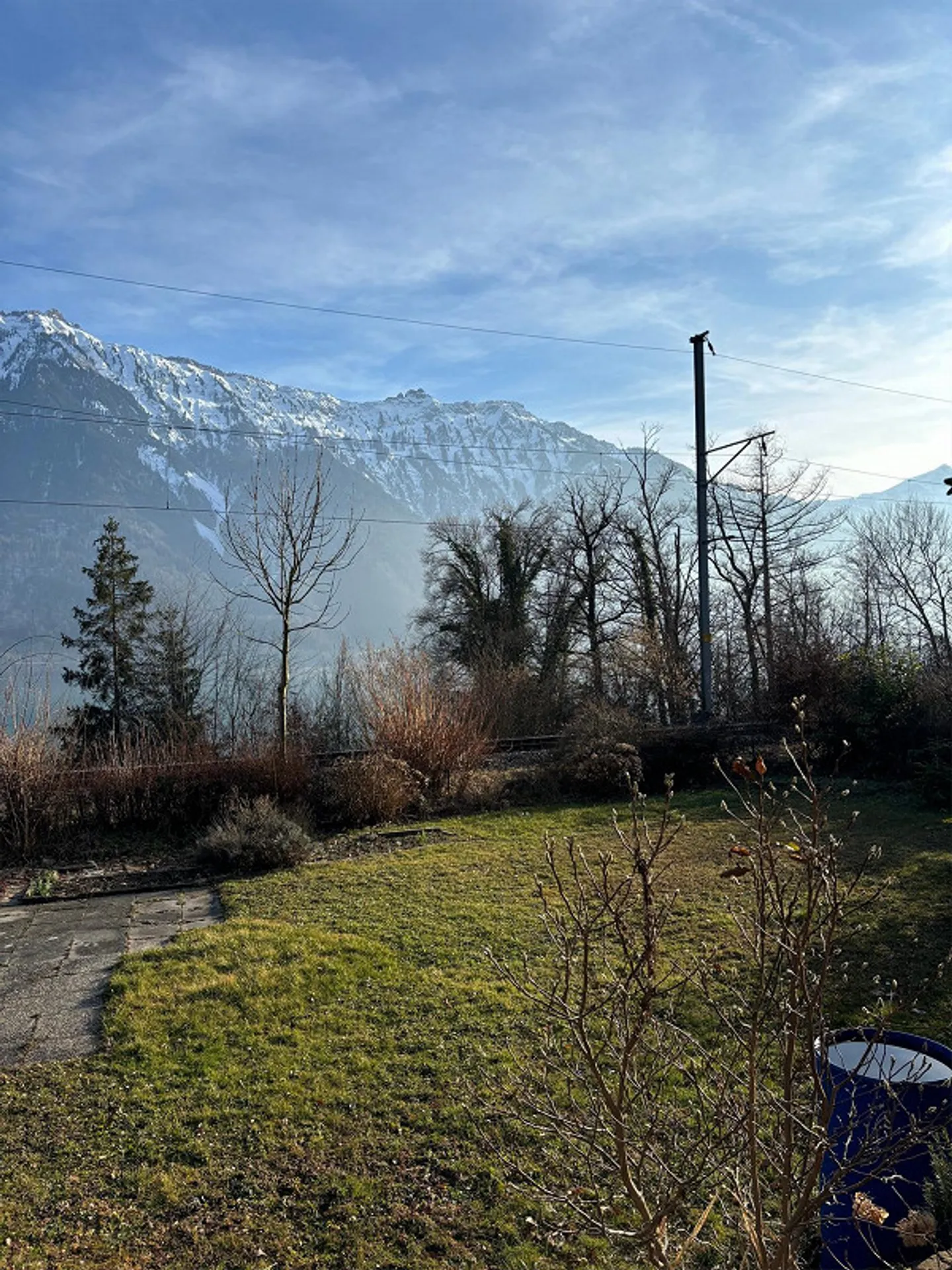 Single-family house 4.5 rooms + 2-room apartment in the attic - Photo 5 of 9