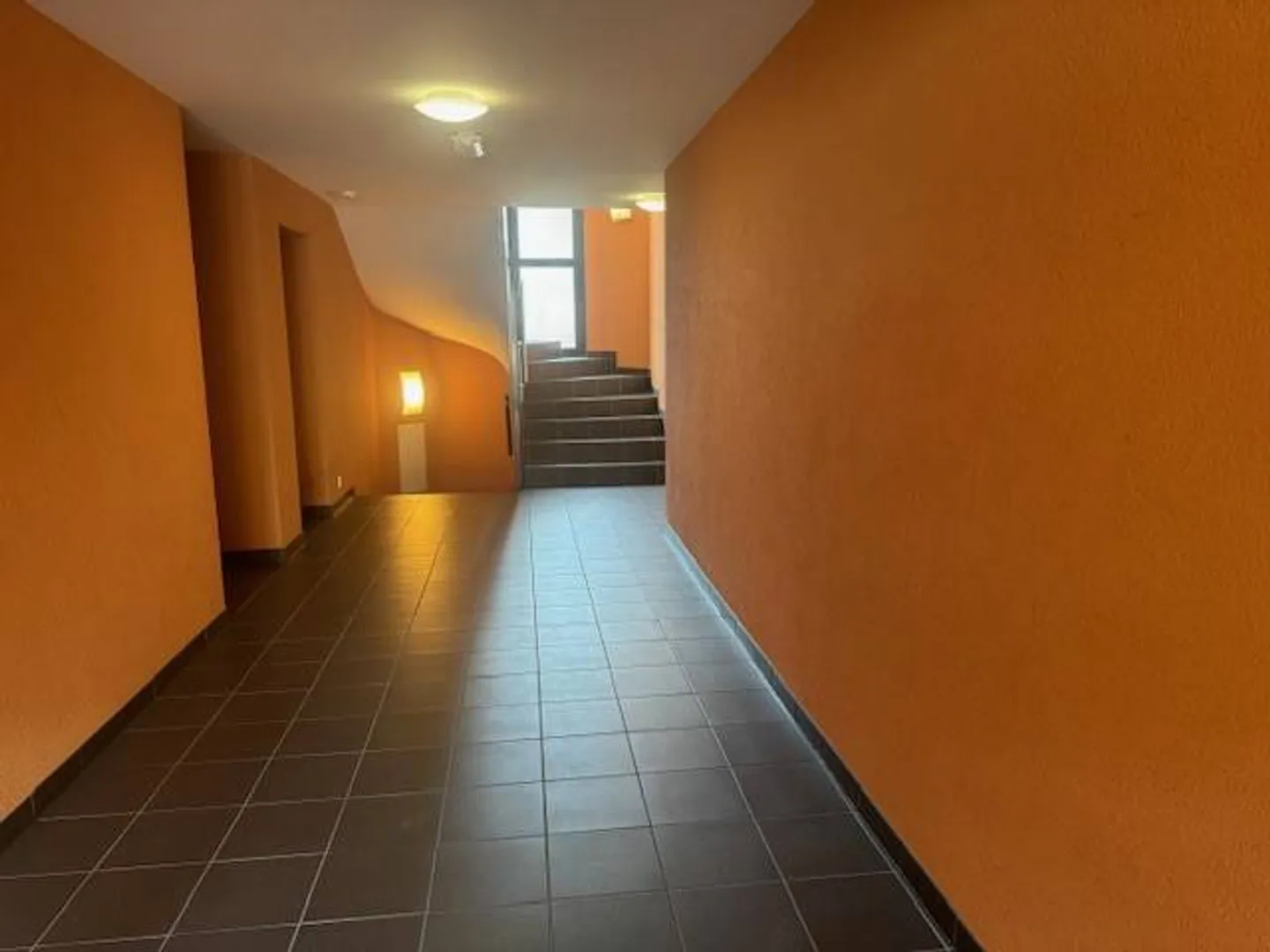 3.5 Room Apartment in Gland - Photo 2 of 8