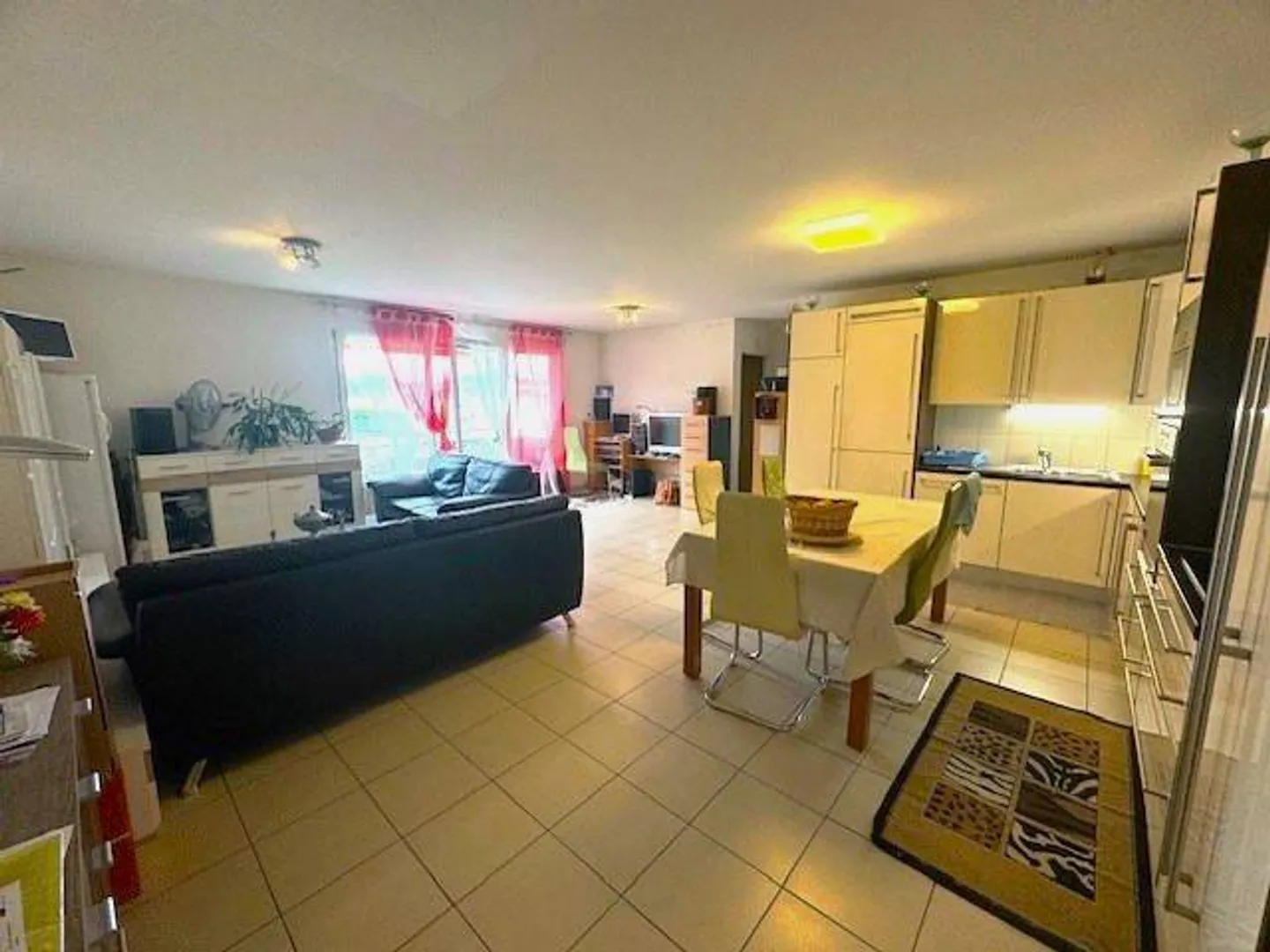 3.5 Room Apartment in Gland - Photo 4 of 8