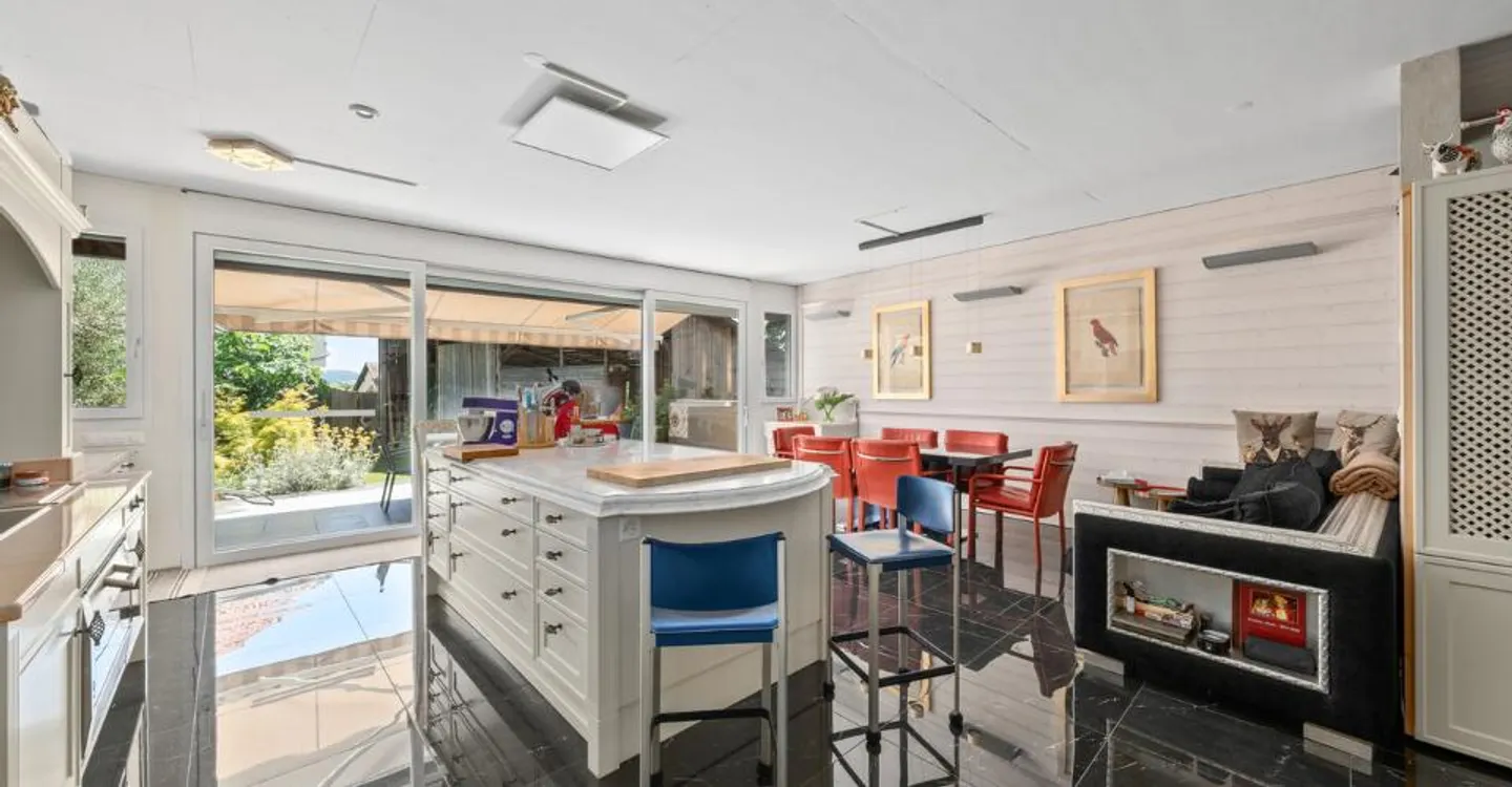 Magnificent village house in Onnens - Photo 2 of 10
