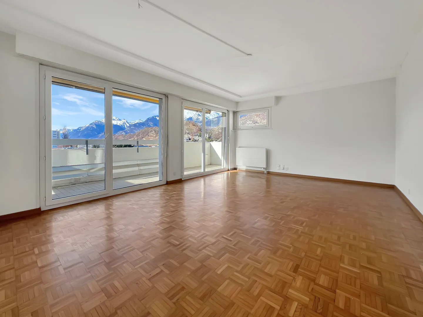 4.5-room apartment with renovation potential - Photo 1 of 6