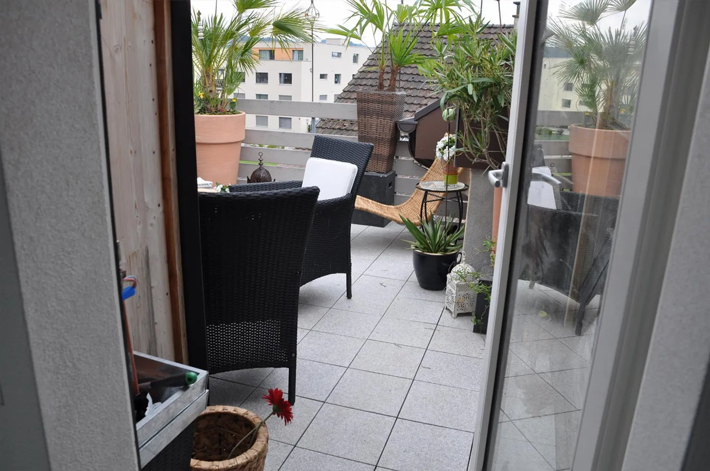 Sunny 2.5 room attic apartment with balcony - Photo 8 of 8