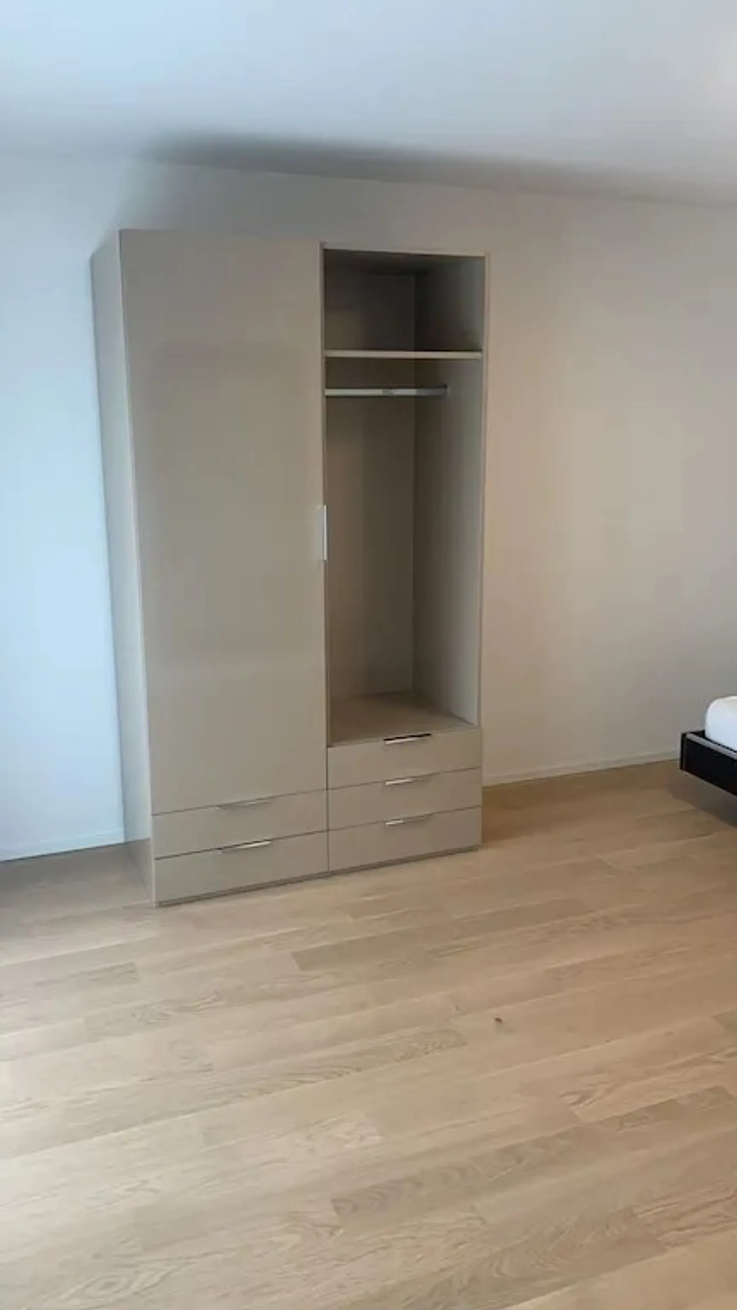 Appartamento in affitto - Foto 4 di 10