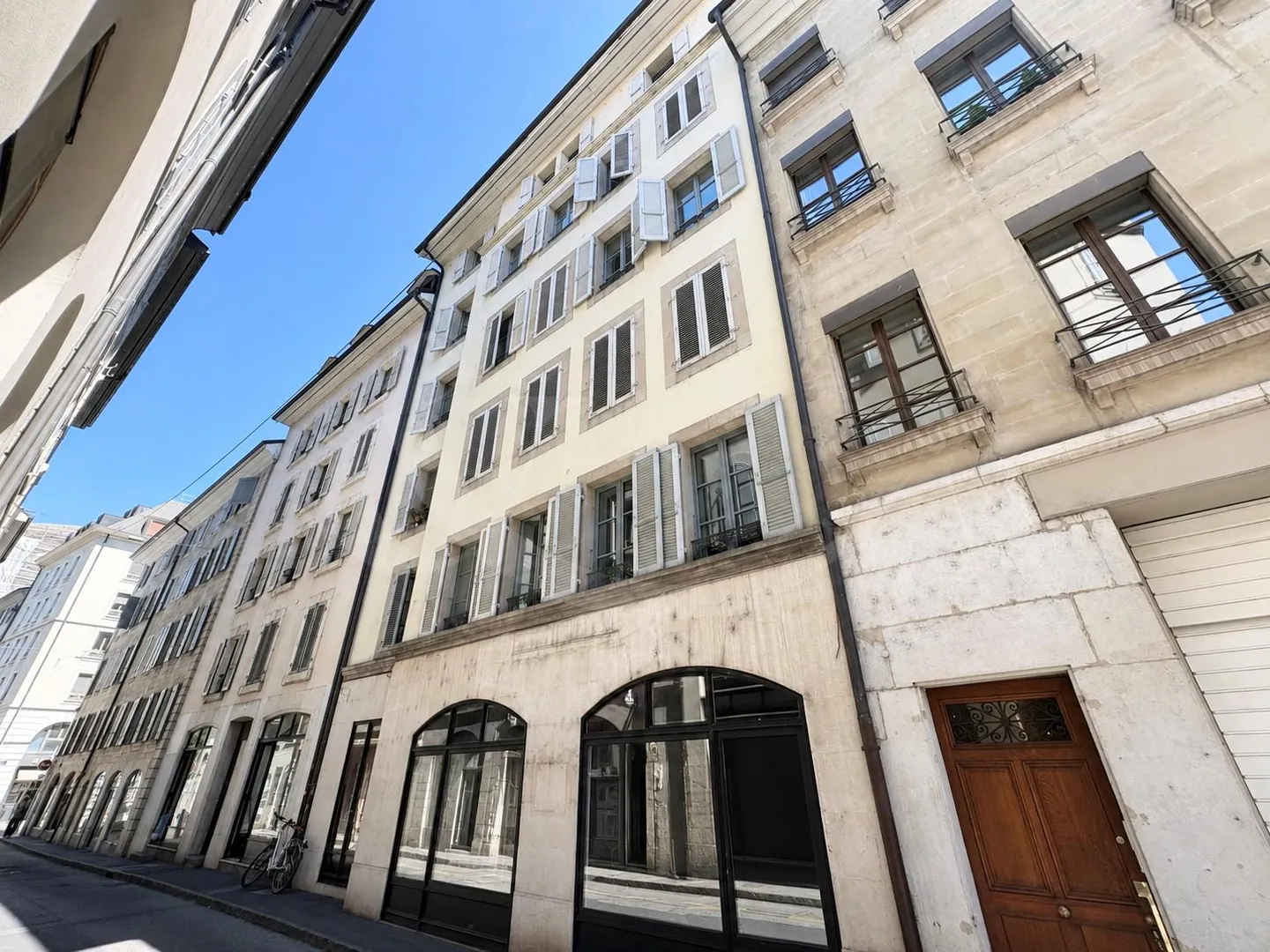 Elegante duplex loft nel cuore di Ginevra - a pochi passi dai Quais des Bergues - Foto 6 di 8