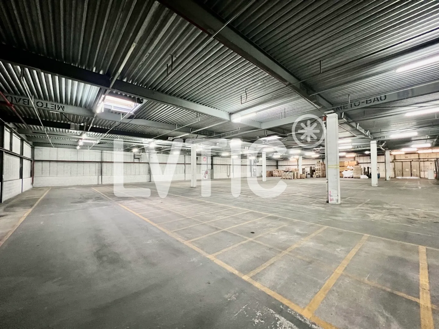 Logistiklager von 7500 m2, teilbar ab 1000 m2 zur Miete in Etoy - Foto 2 von 7