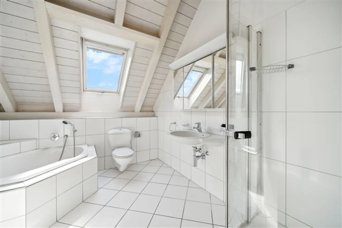 Maisonette lumineuse et spacieuse - Photo 7 sur 12