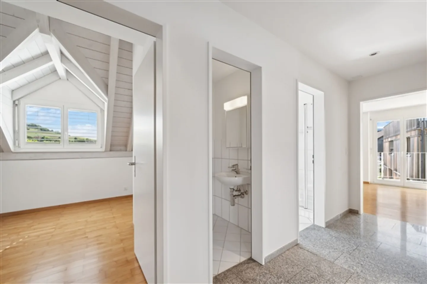 Maisonette lumineuse et spacieuse - Photo 12 sur 12