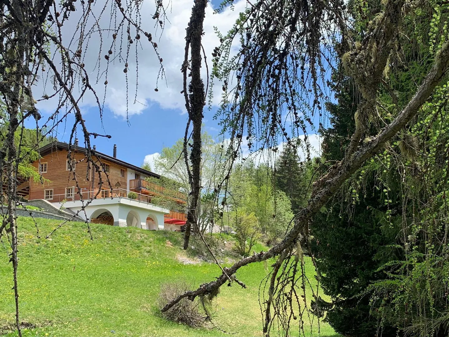 "Chasa al Battaporta, luxuriöses alpines Refugium der Extraklasse" - Photo 8 of 13