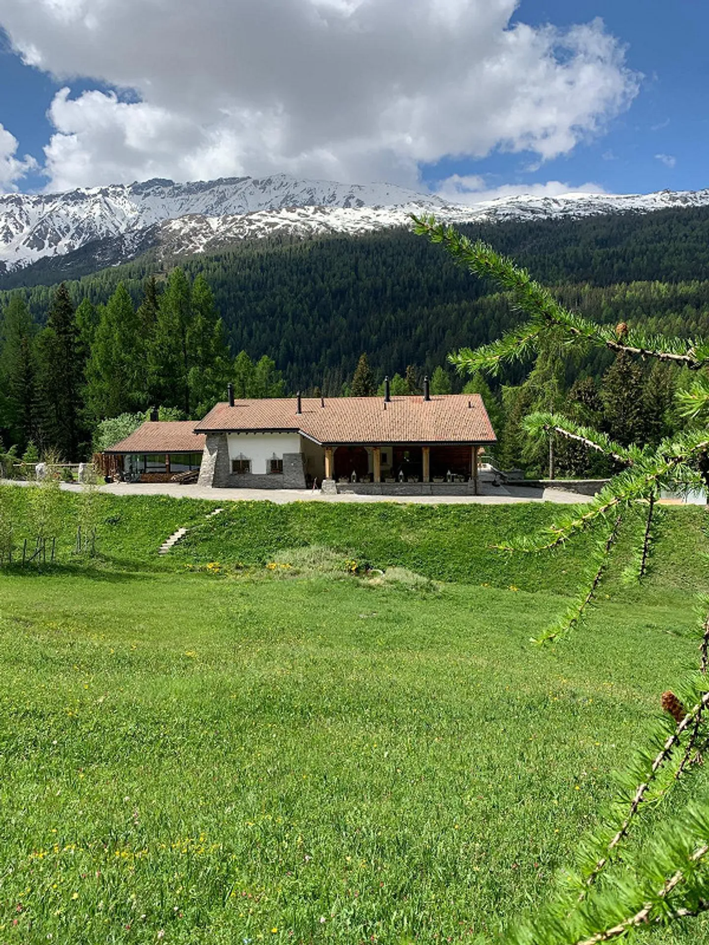 "Chasa al Battaporta, luxuriöses alpines Refugium der Extraklasse" - Photo 9 of 13