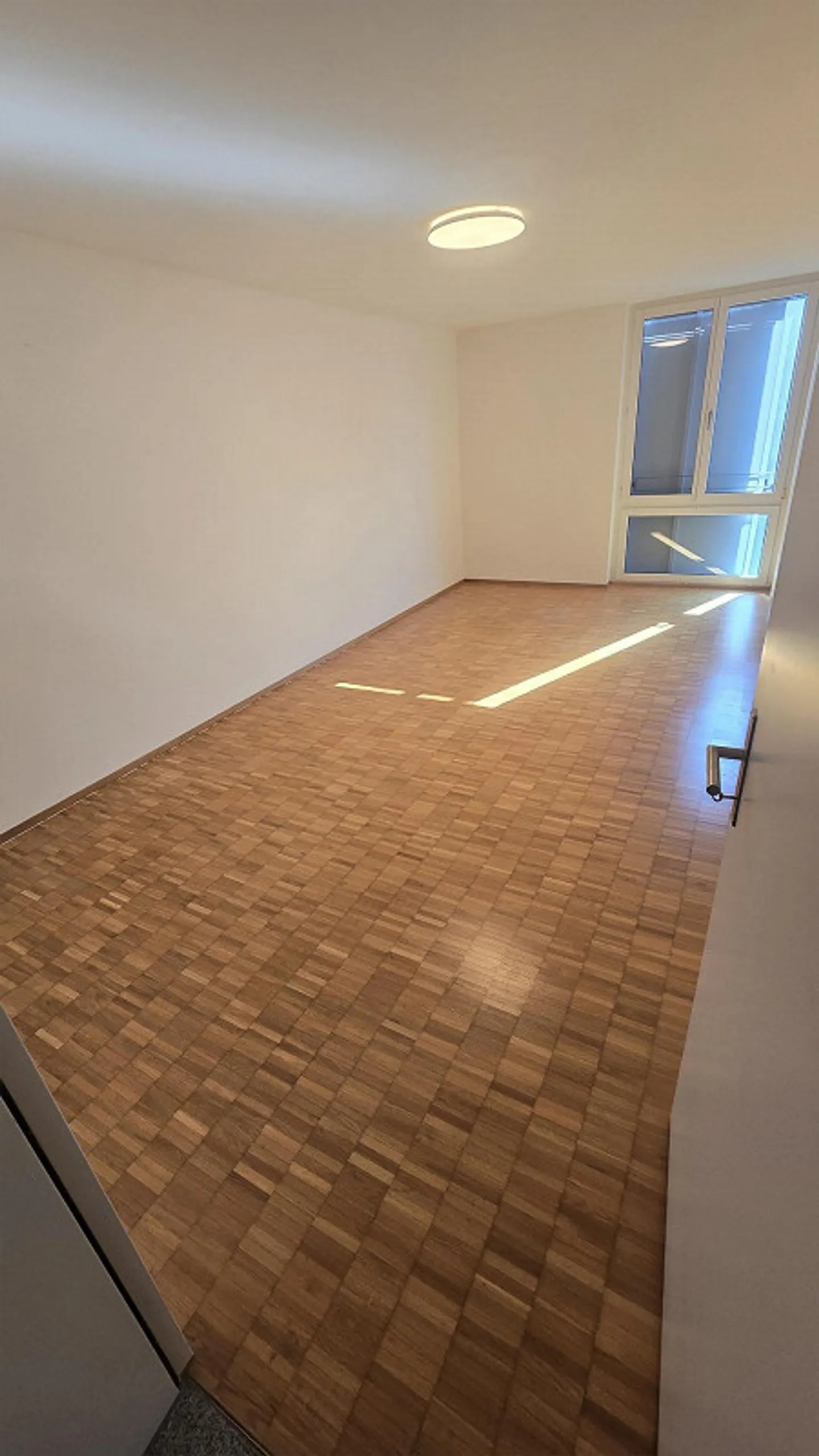 Ampio appartamento di 5,5 locali in affitto a Igis! - Foto 4 di 9