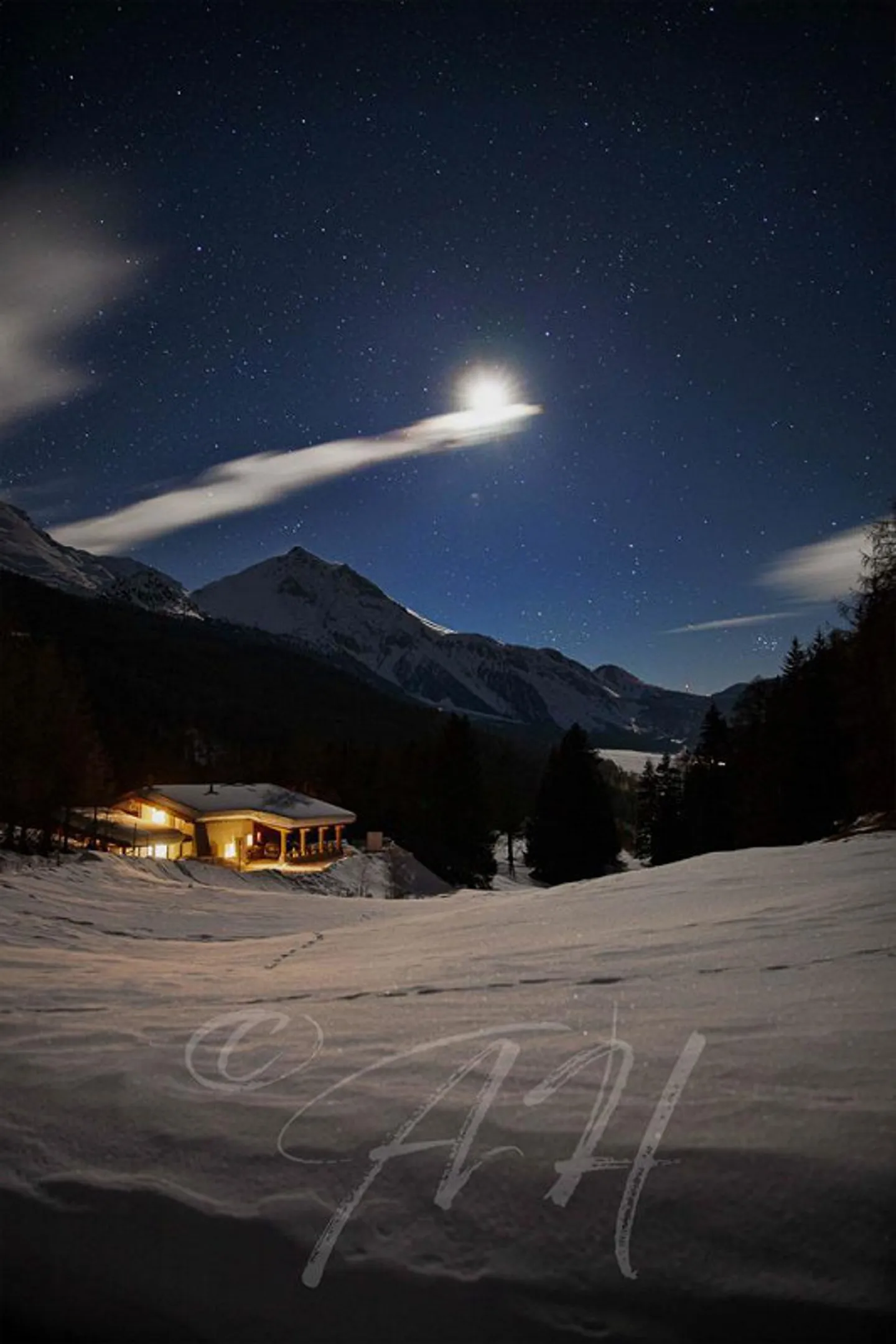 "Chasa al Battaporta, luxuriöses alpines Refugium der Extraklasse" - Photo 11 of 13