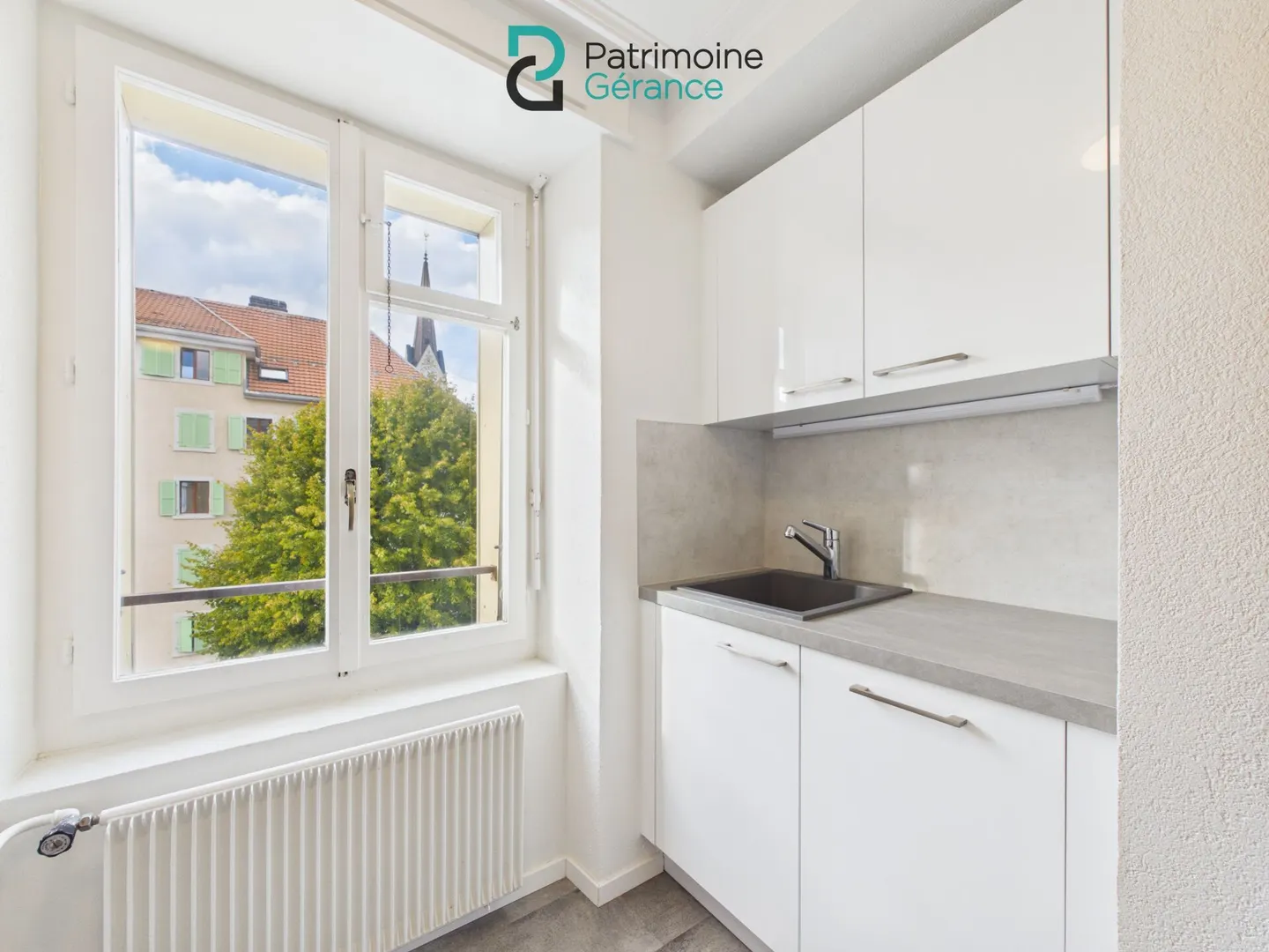 Appartement rénové à La Chaux-de-Fonds - Photo 2 sur 10