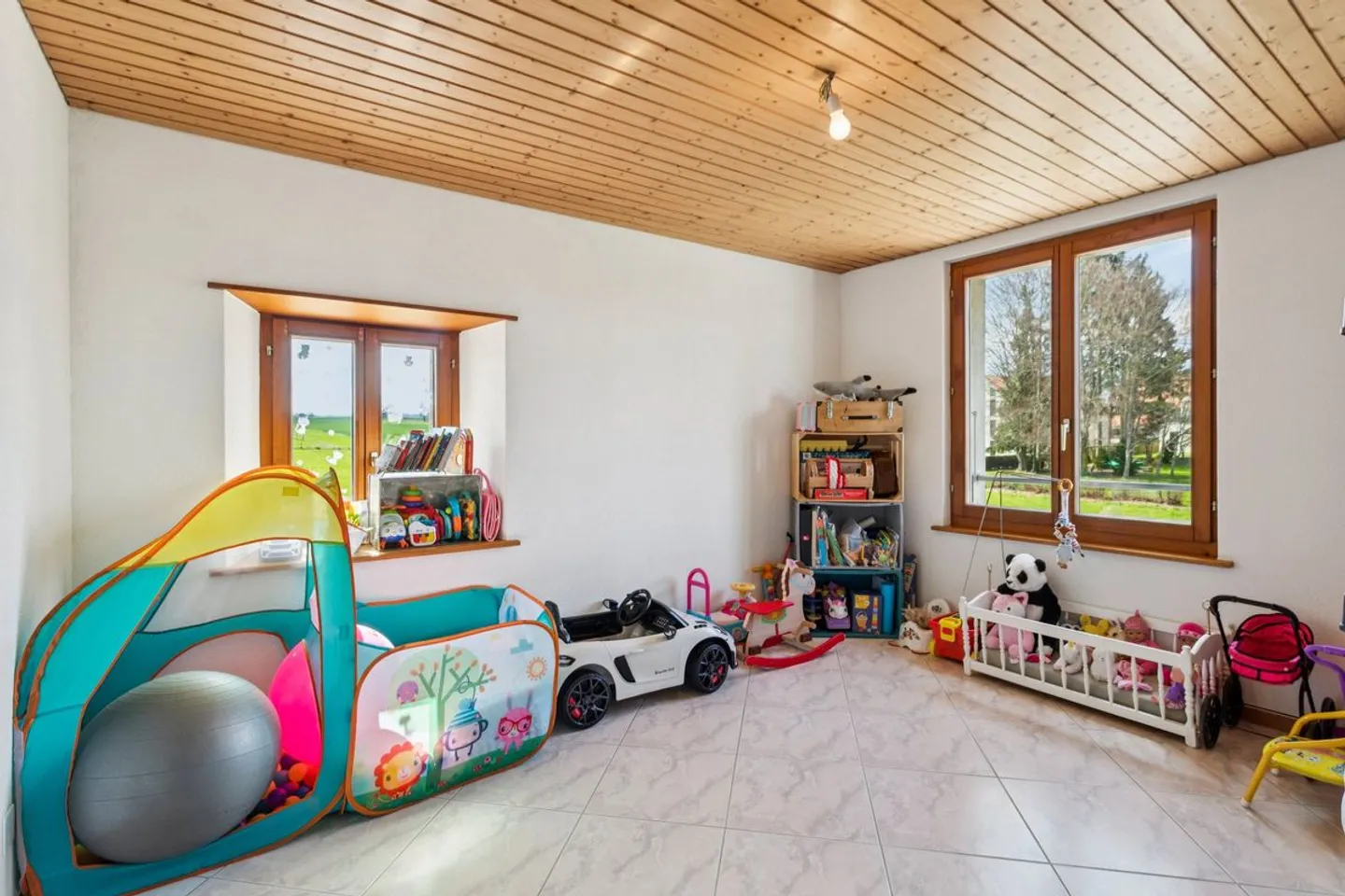 Appartamento 5.5 stanze - Foto 9 di 11