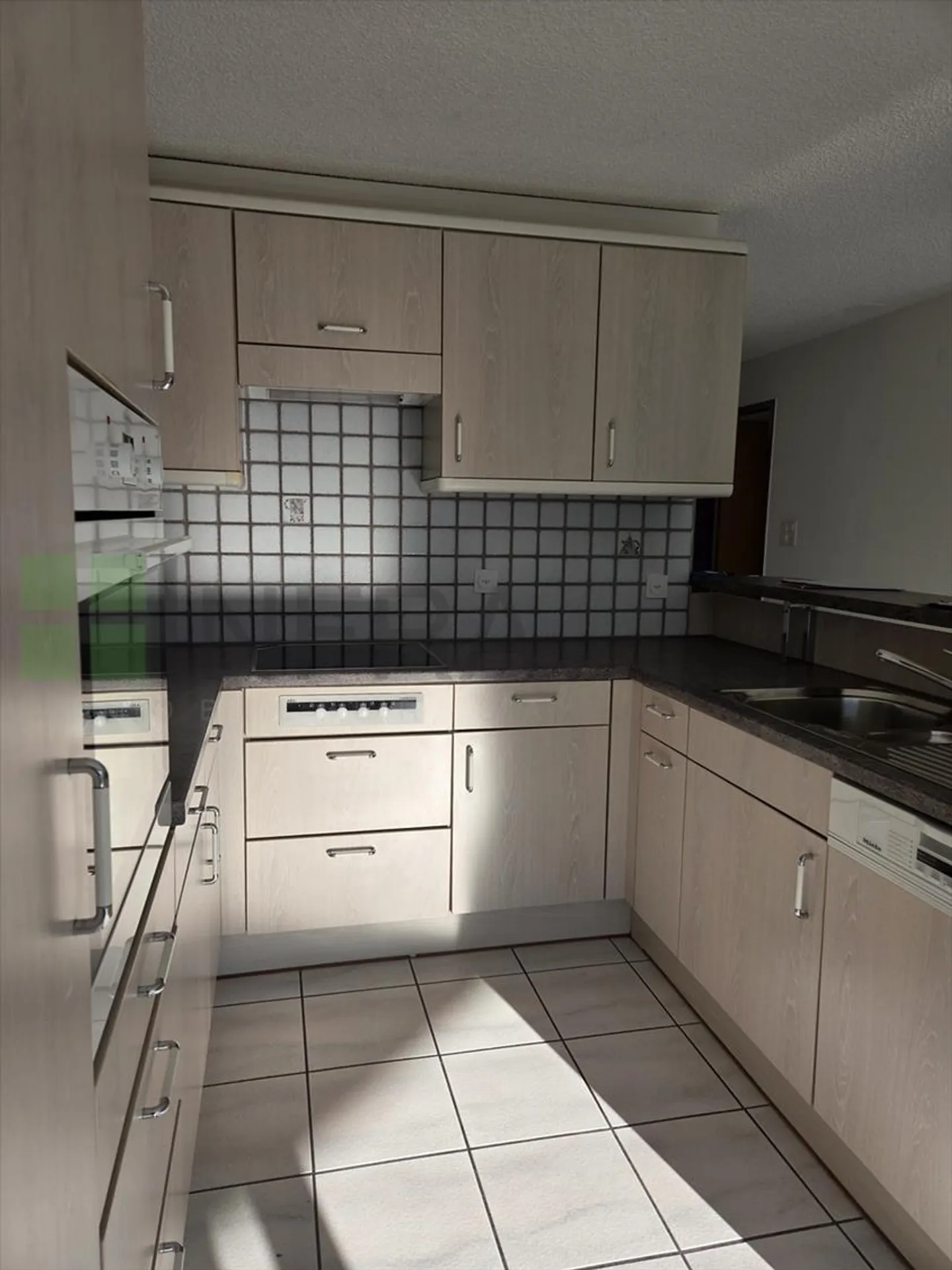 Appartamento di 4 stanze al 1° piano con ascensore - Foto 1 di 12