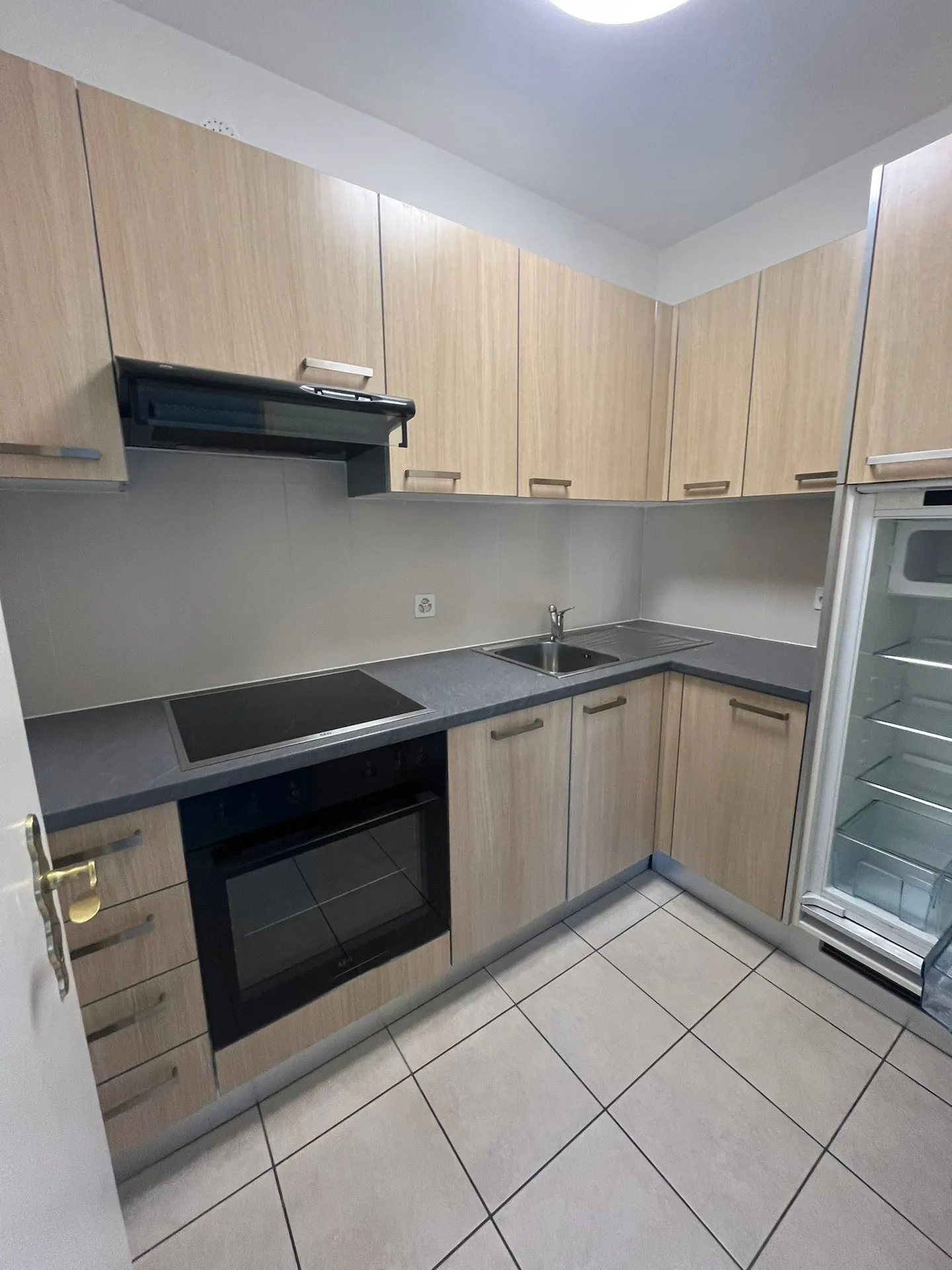 PREGASSONA - APPARTAMENTO DI DUE E MEZZO STANZE IN AFFITTO - Foto 3 di 7